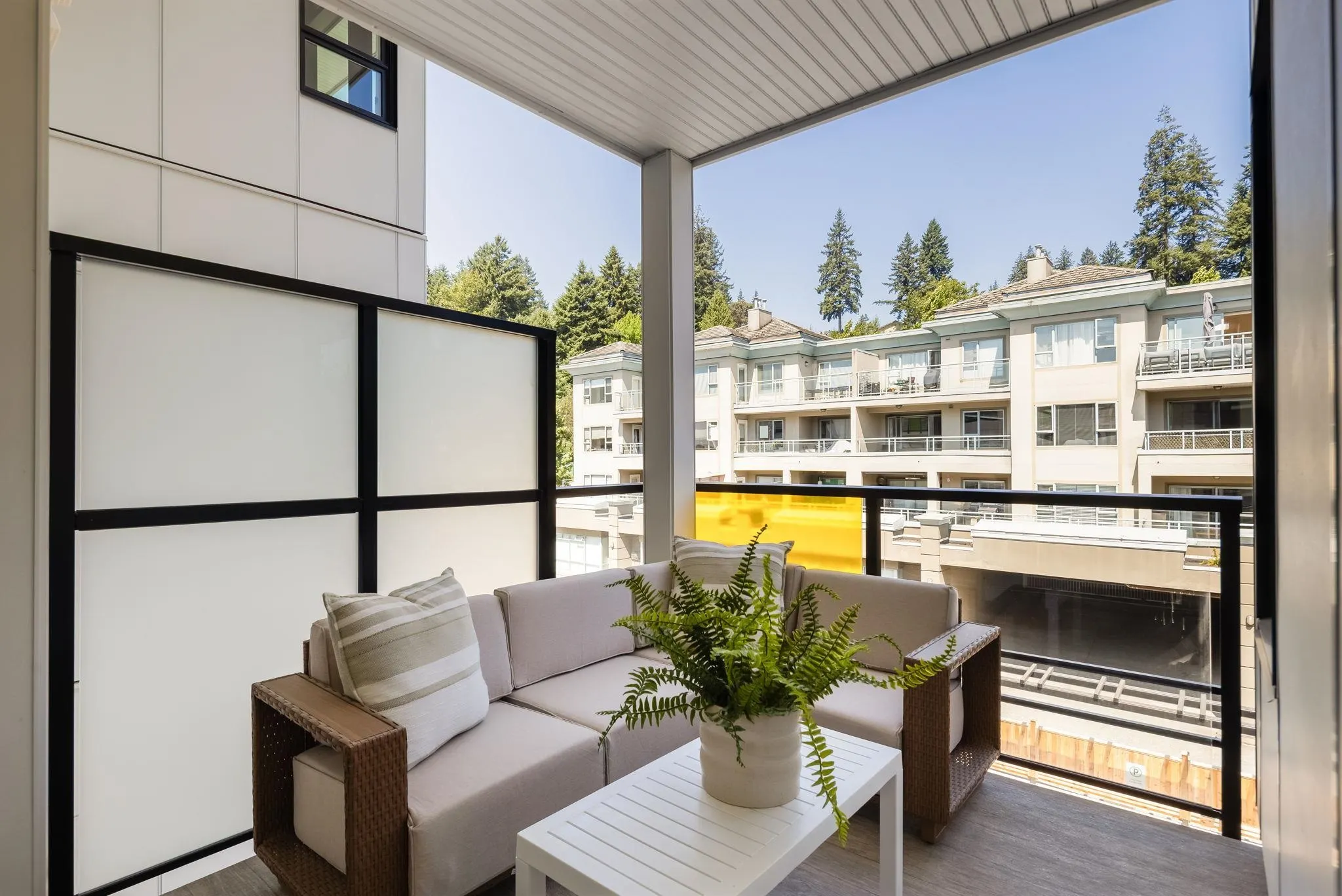 1616 Lloyd Avenue #303