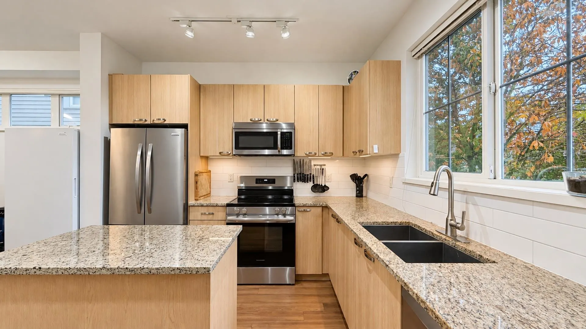 14833 61 Avenue #114