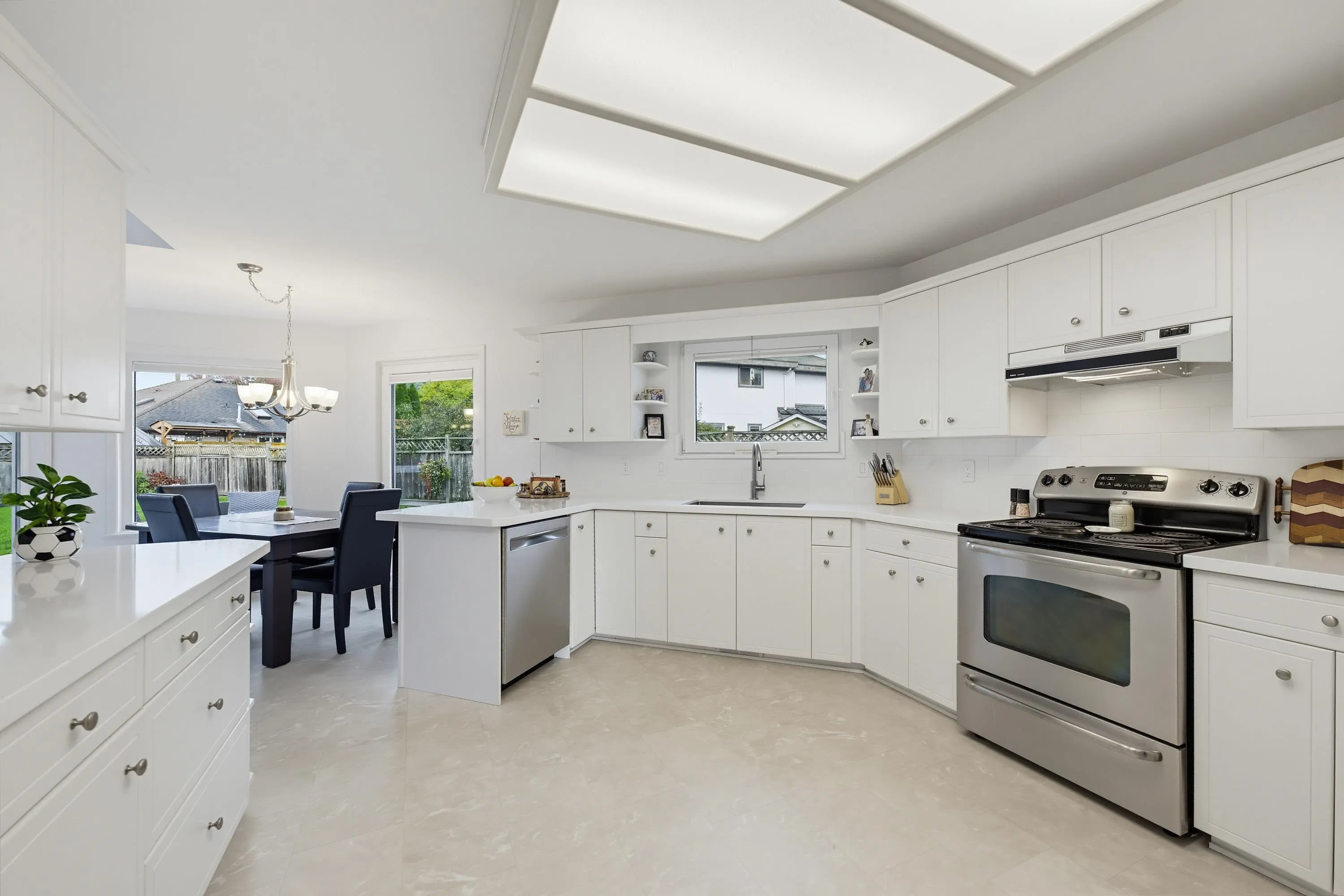 6469 Meadow Place