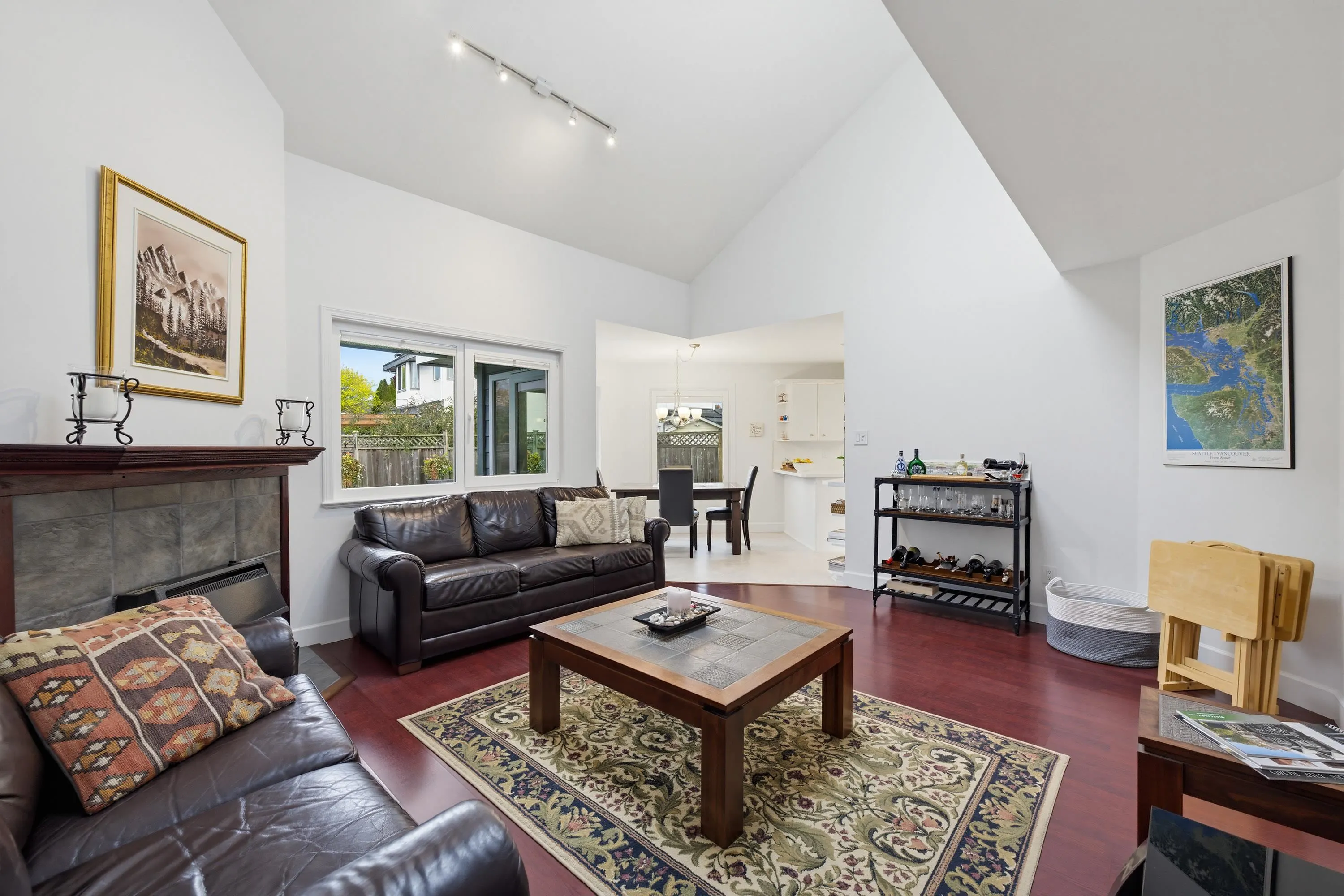 6469 Meadow Place