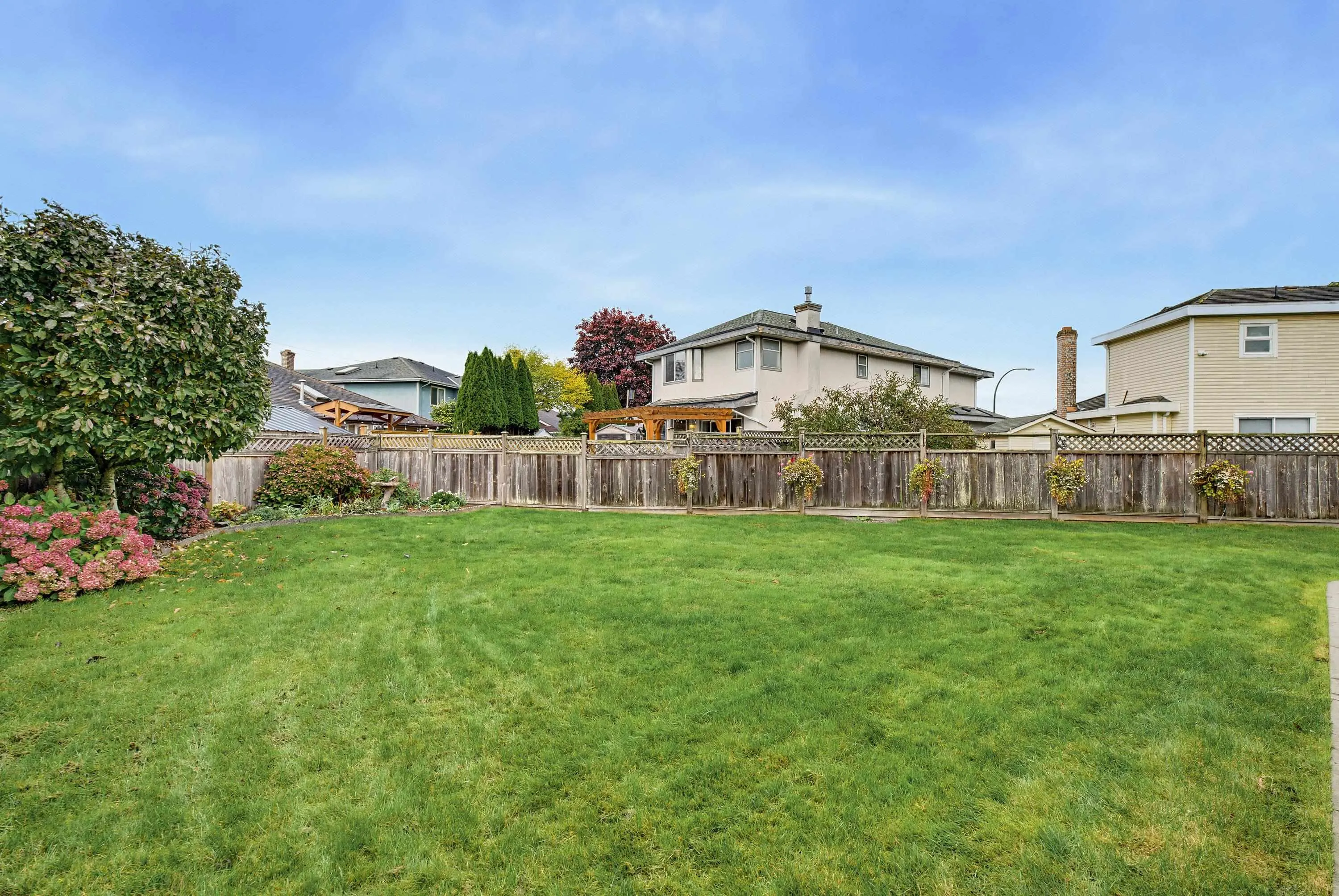 6469 Meadow Place