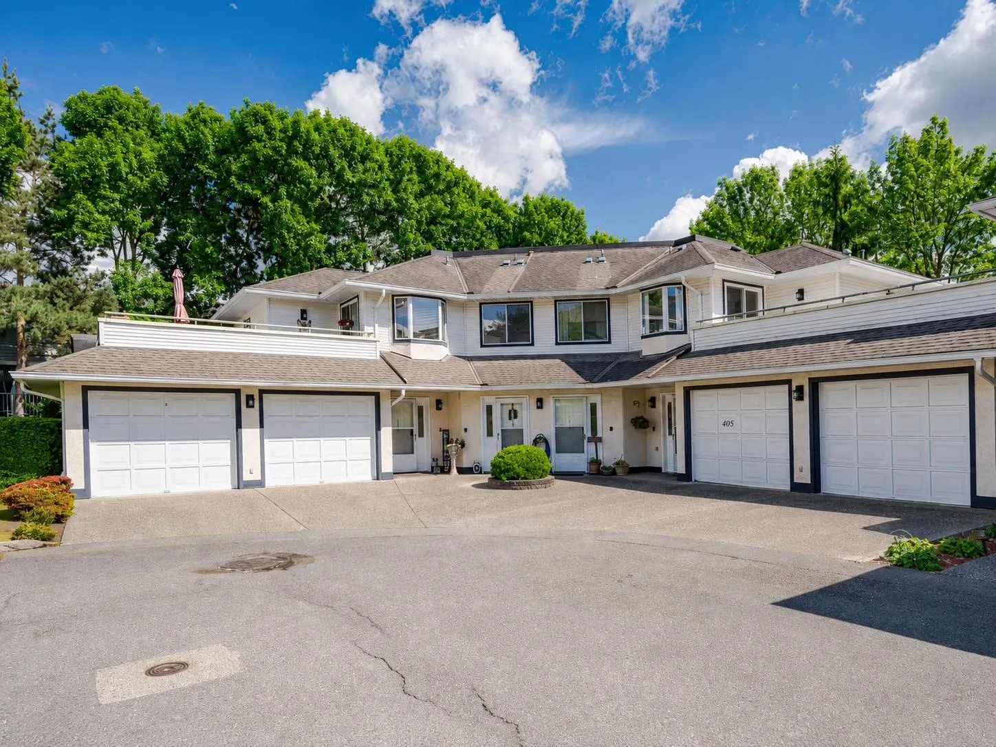 19645 64 Avenue #407