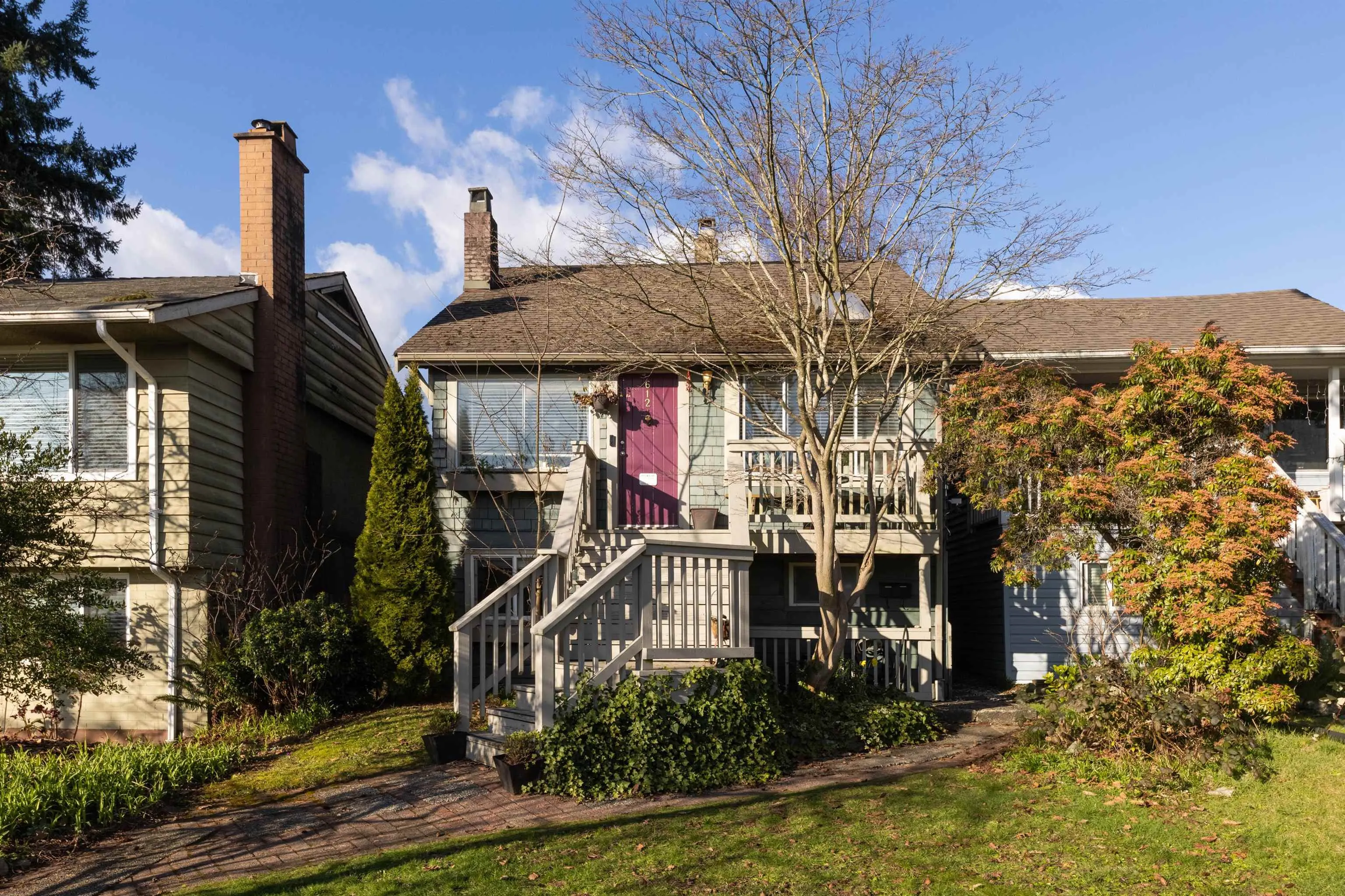 612 E 4th Street