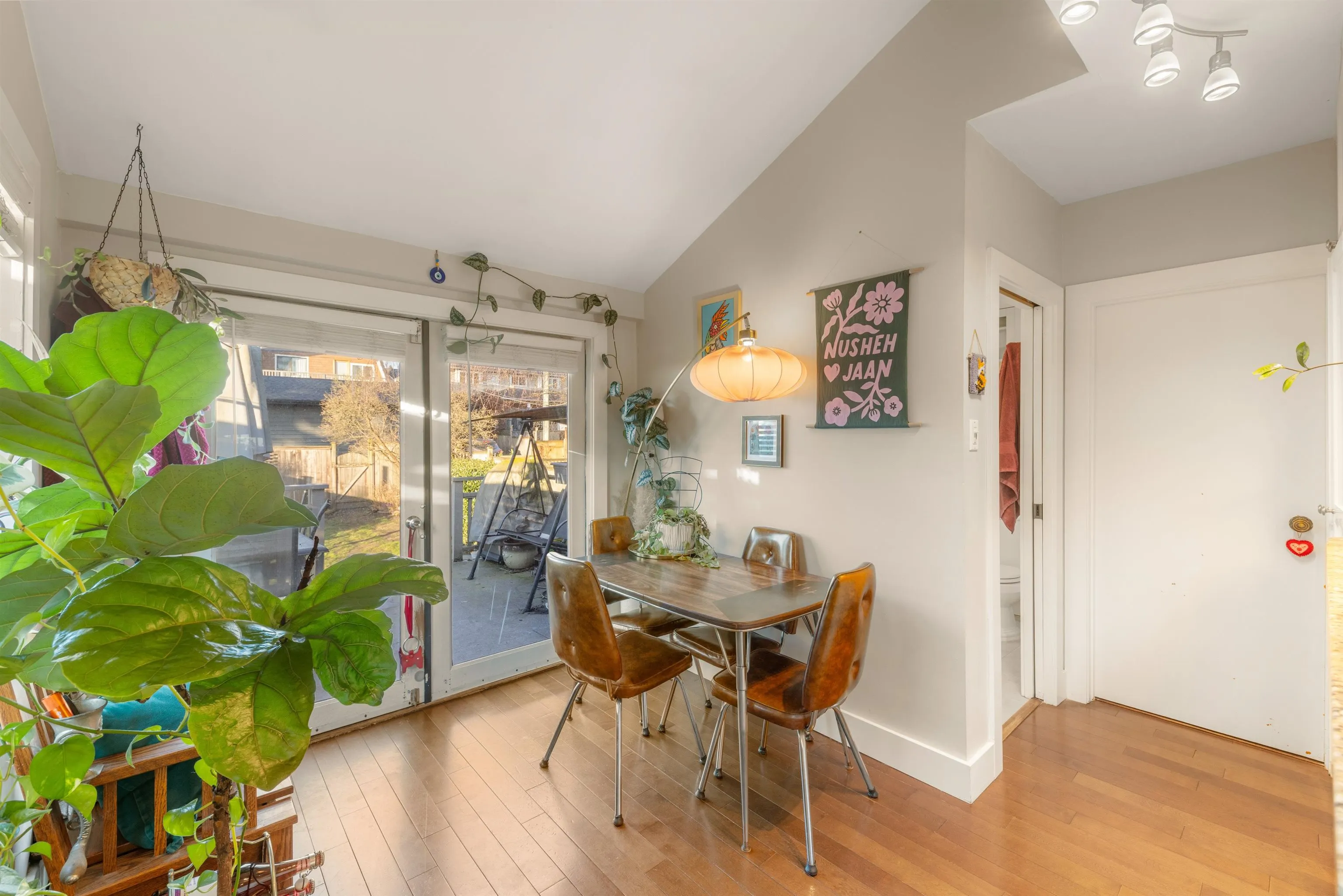 612 E 4th Street