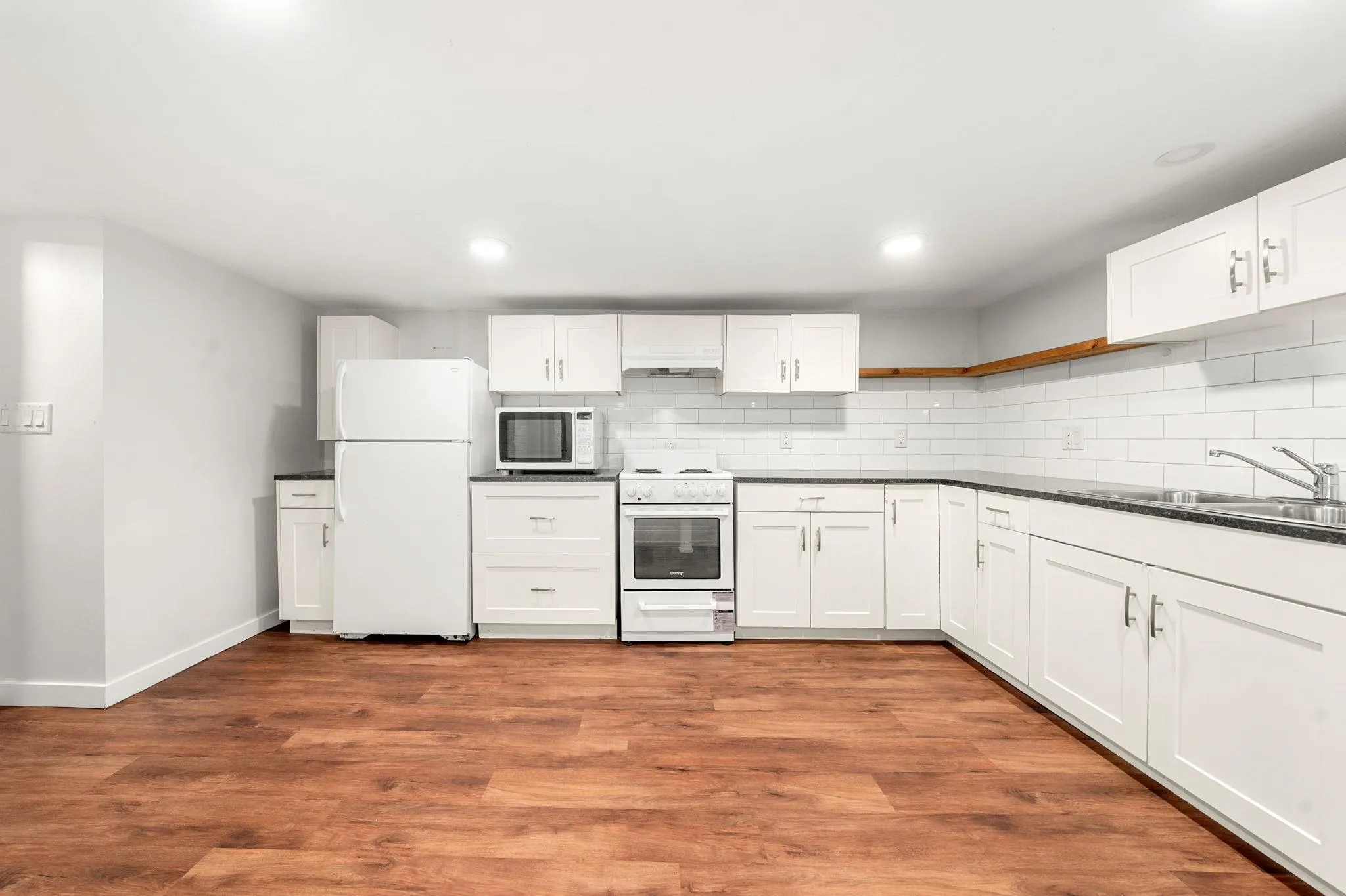 612 E 4th Street