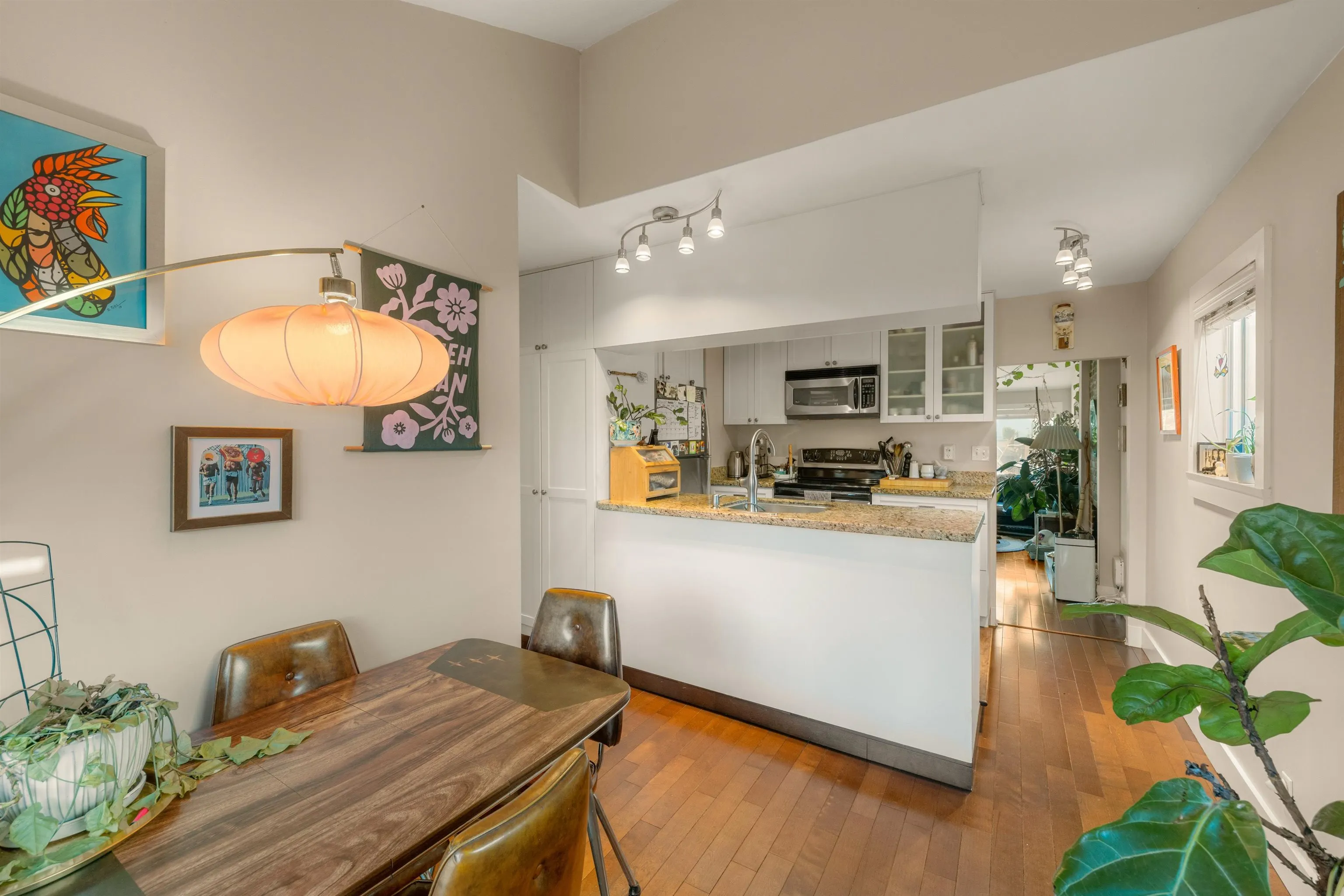 612 E 4th Street