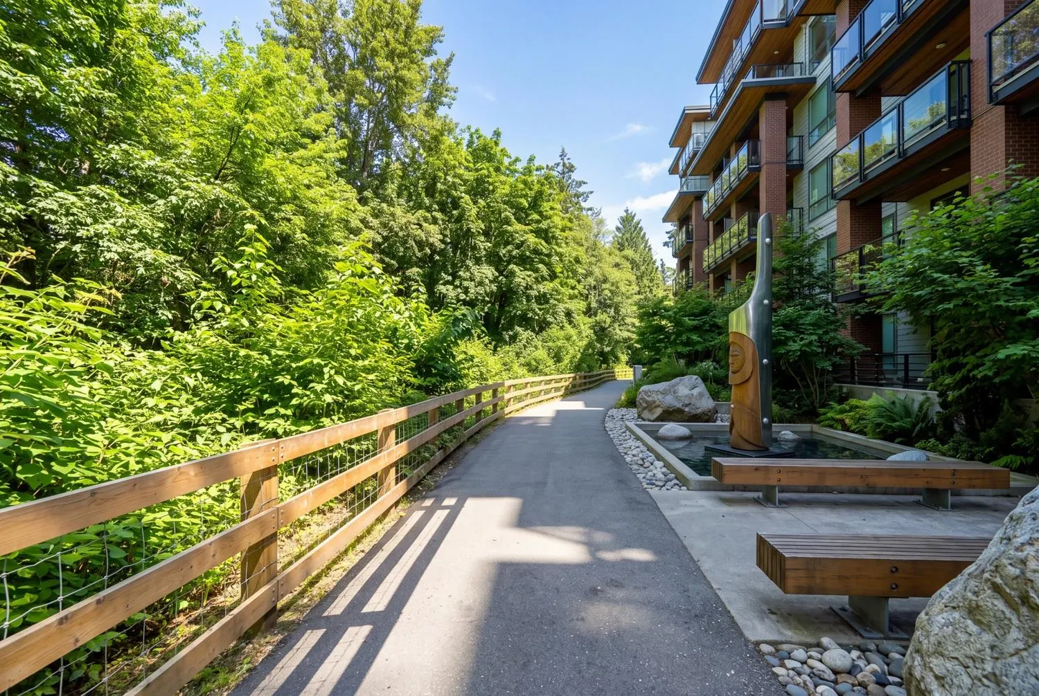 733 W 3rd Street #402
