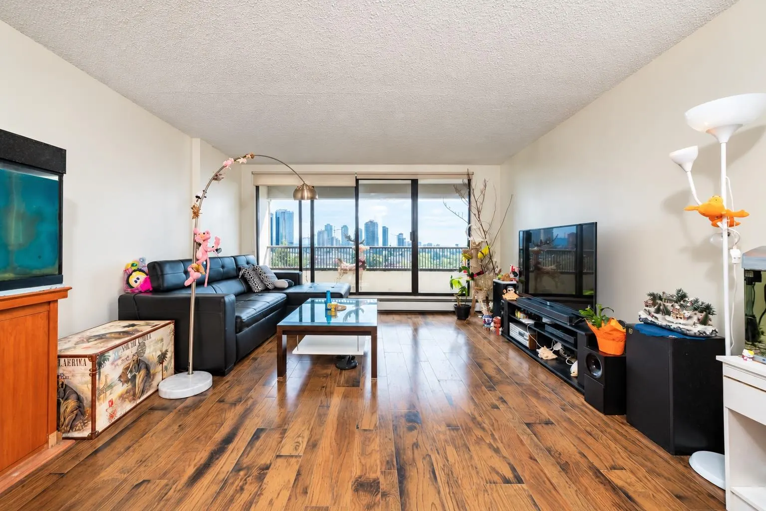 6595 Willingdon Avenue #1505