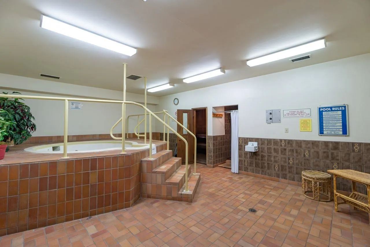 6595 Willingdon Avenue #1505