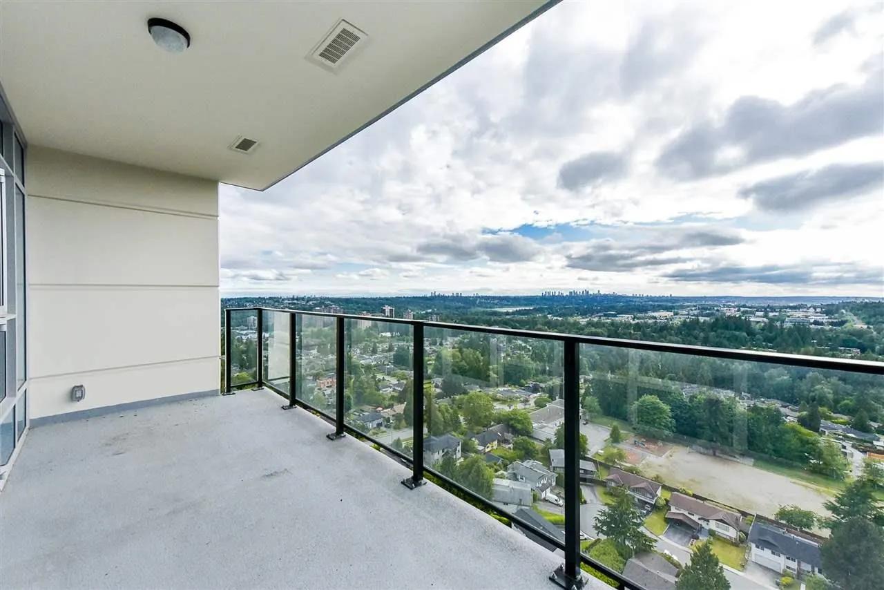 691 North Road #2004