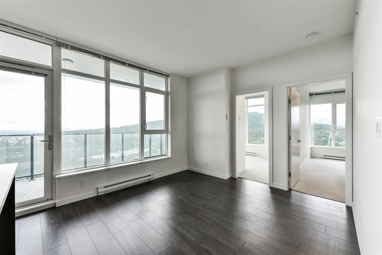 691 North Road #2004
