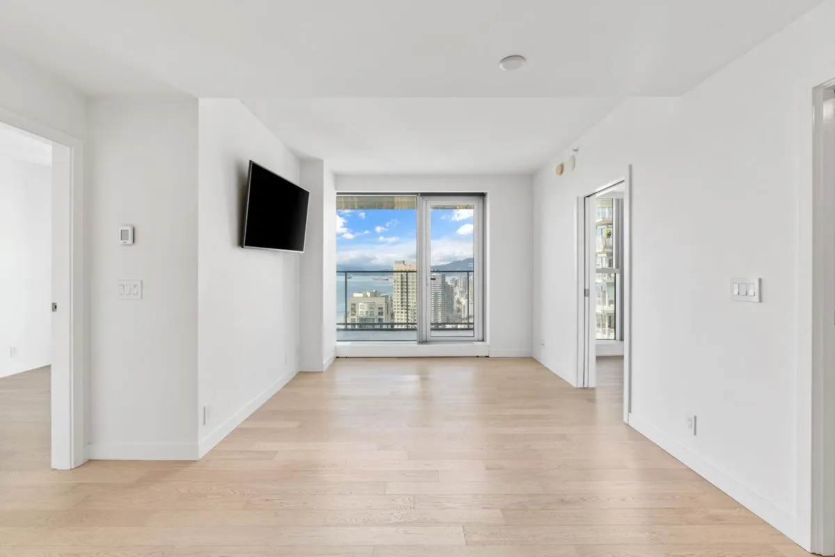 1480 Howe Street #3105