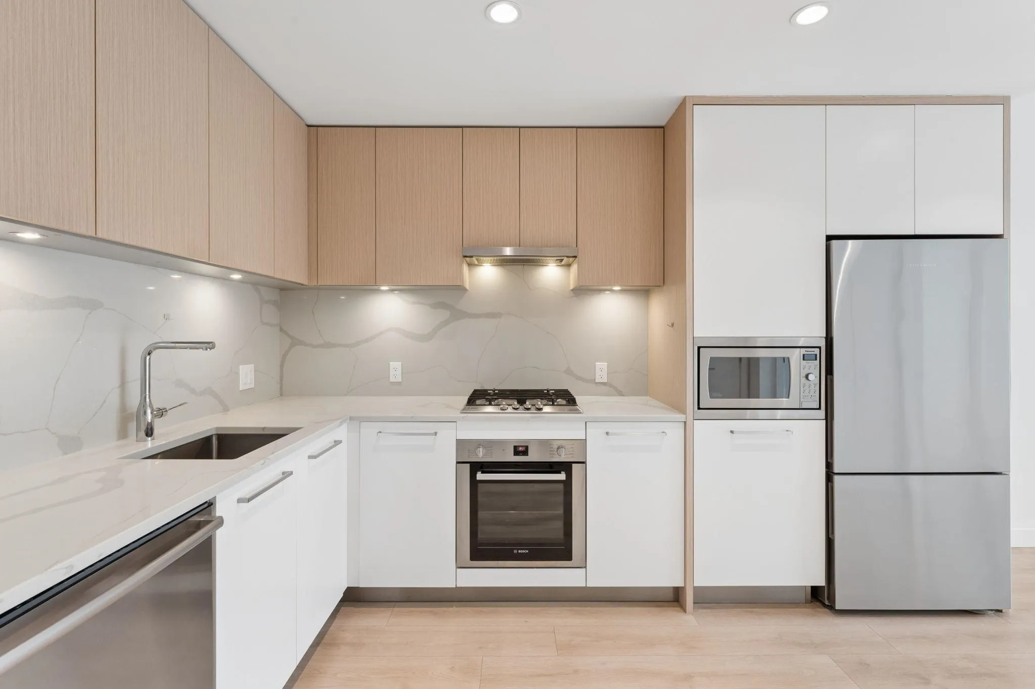 567 Clarke Road #903