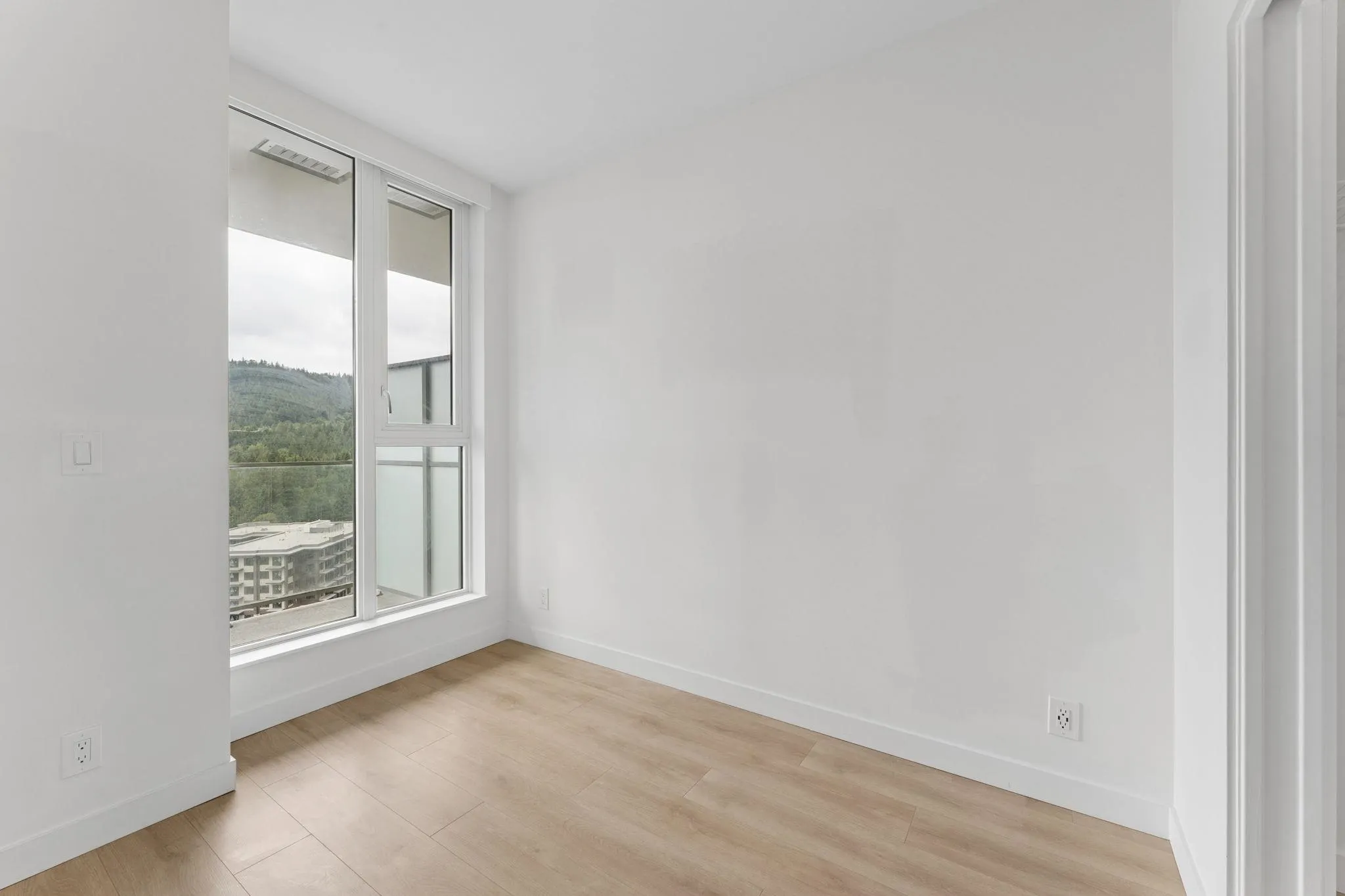 567 Clarke Road #903