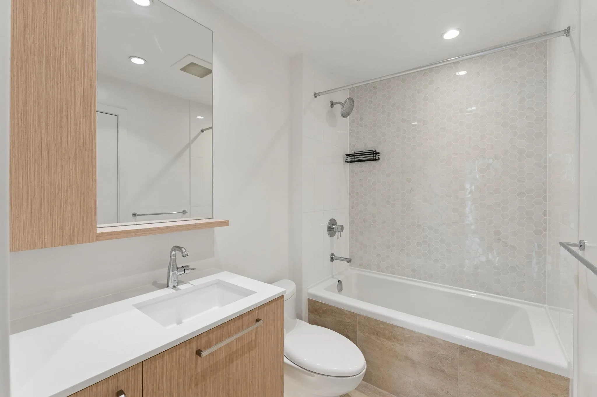 567 Clarke Road #903