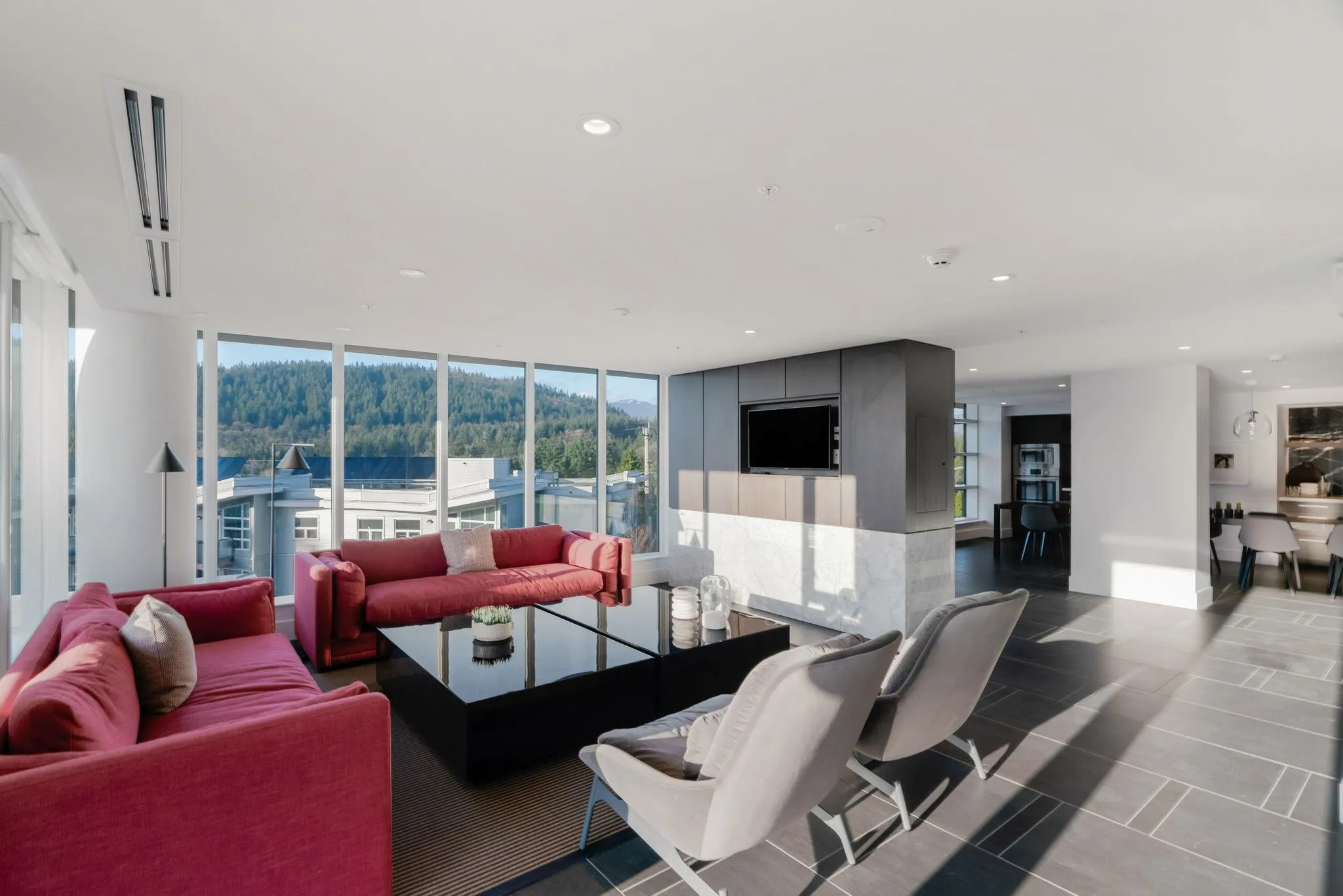 567 Clarke Road #903