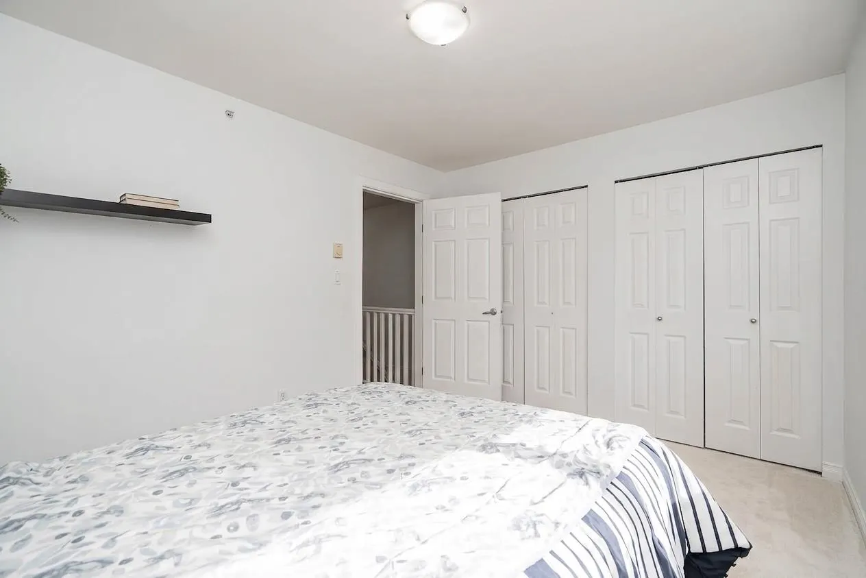 8968 208 Street #15