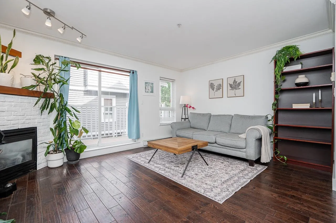 8968 208 Street #15