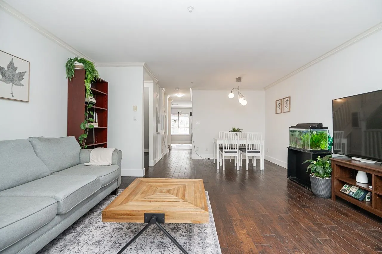 8968 208 Street #15