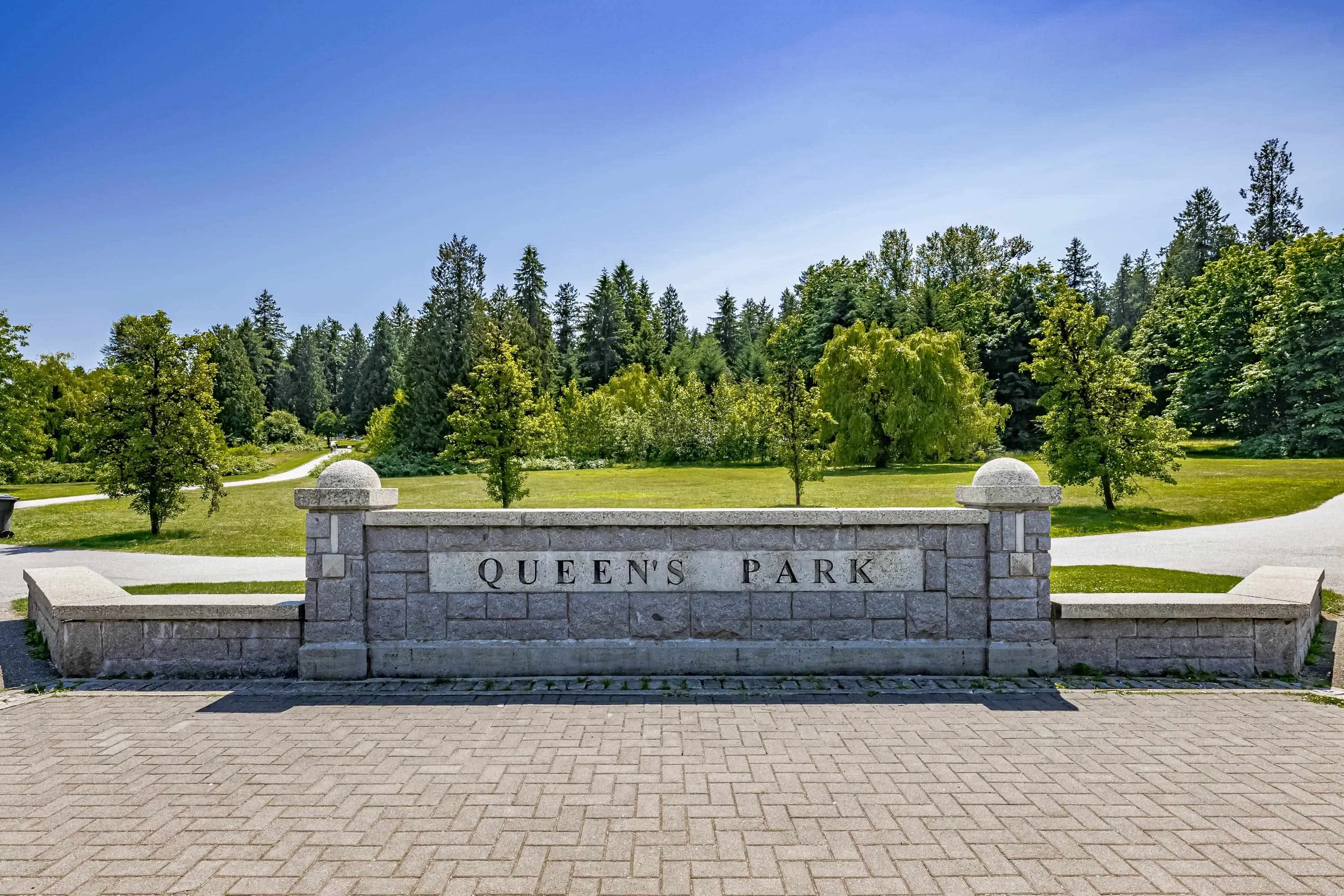 675 Park Crescent #108