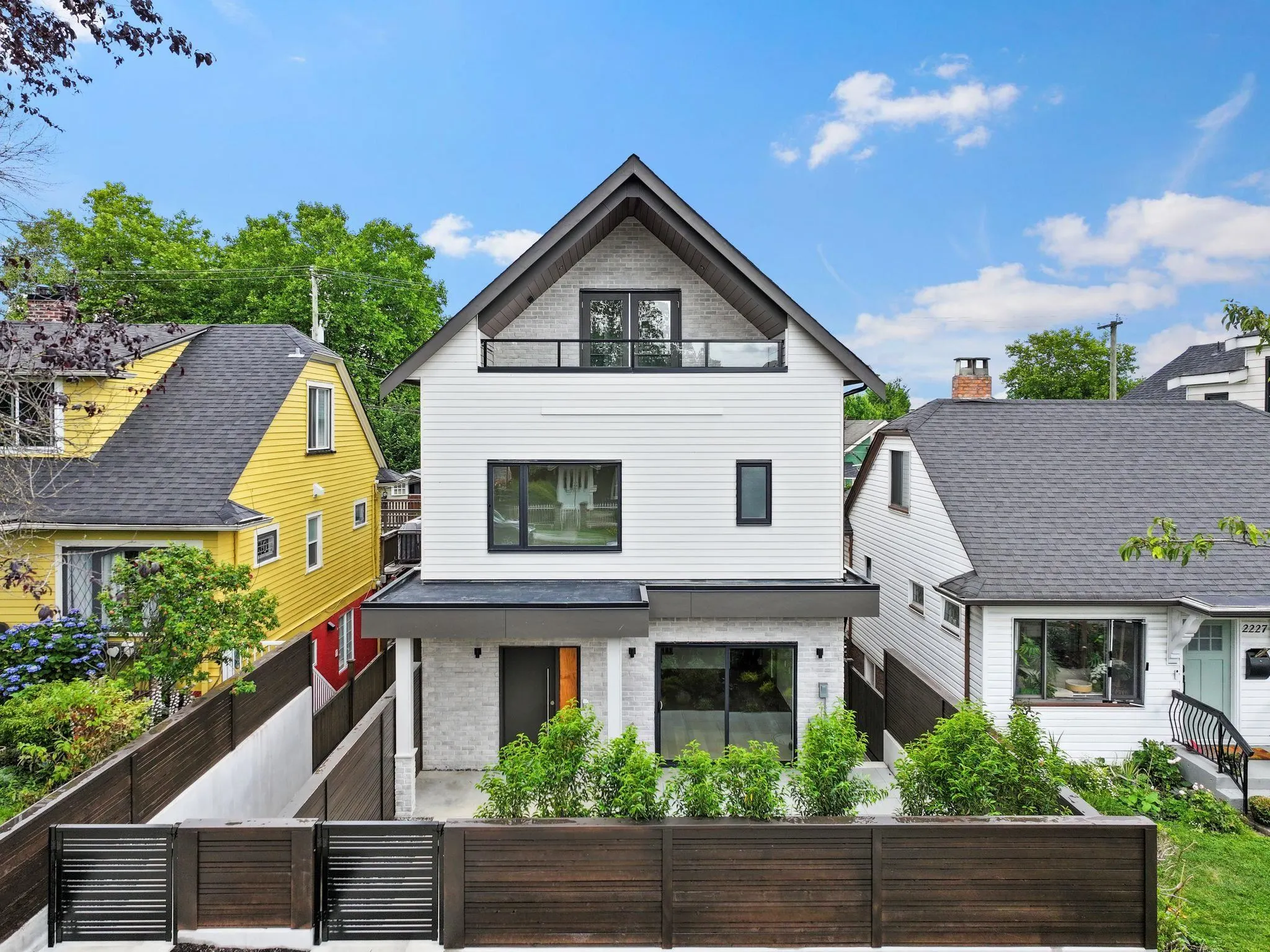 2211 William Street #1