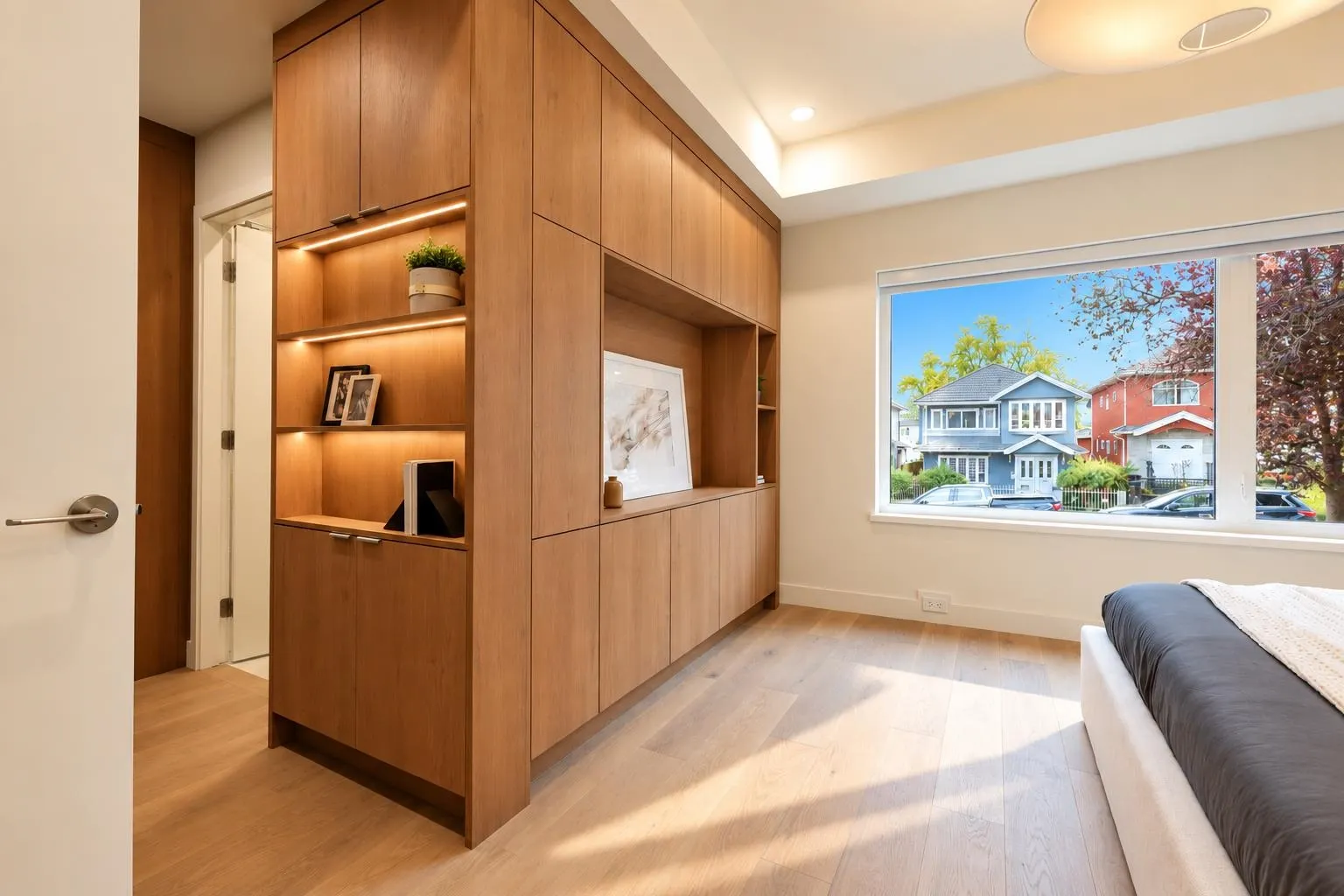 2211 William Street #1