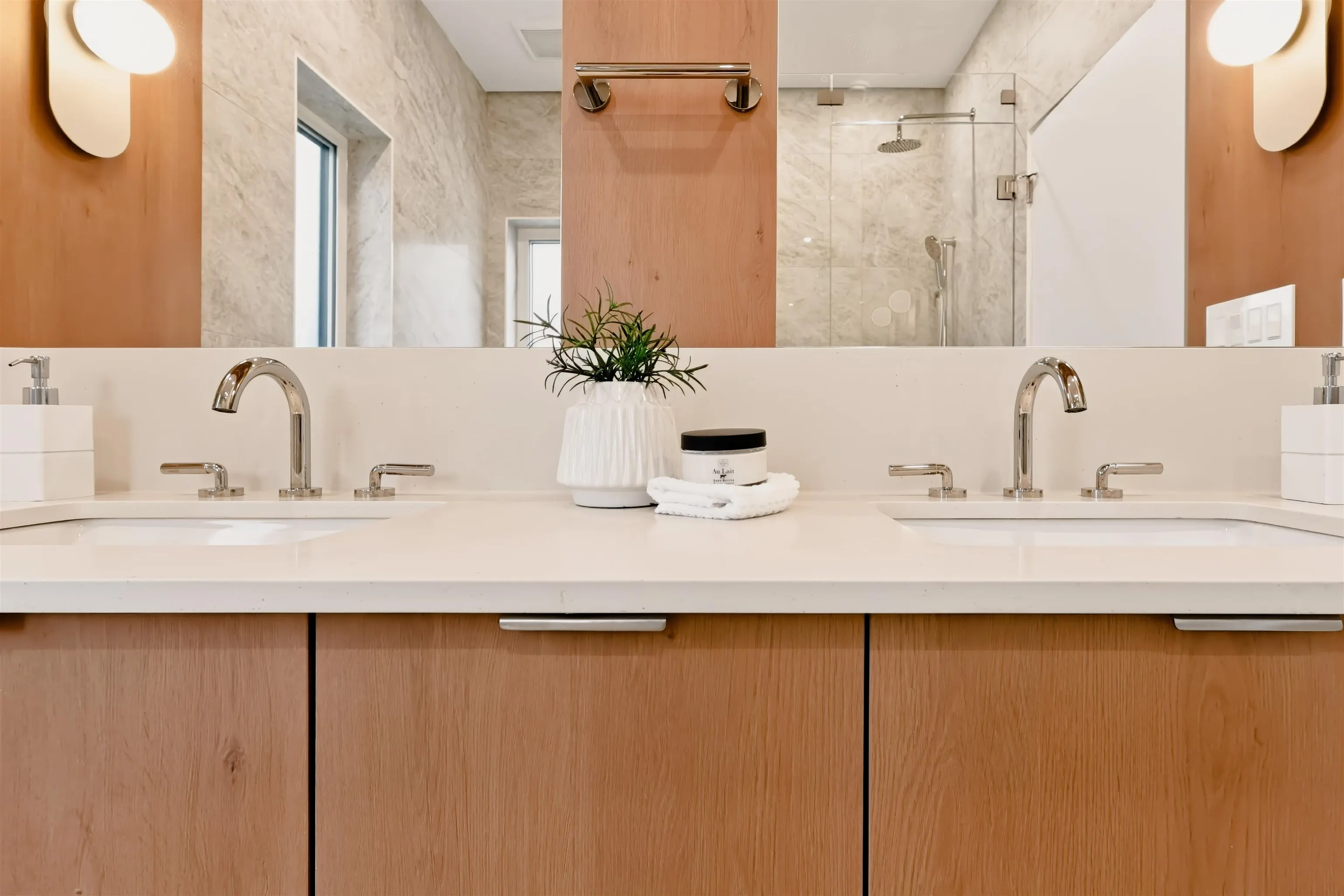 2211 William Street #1