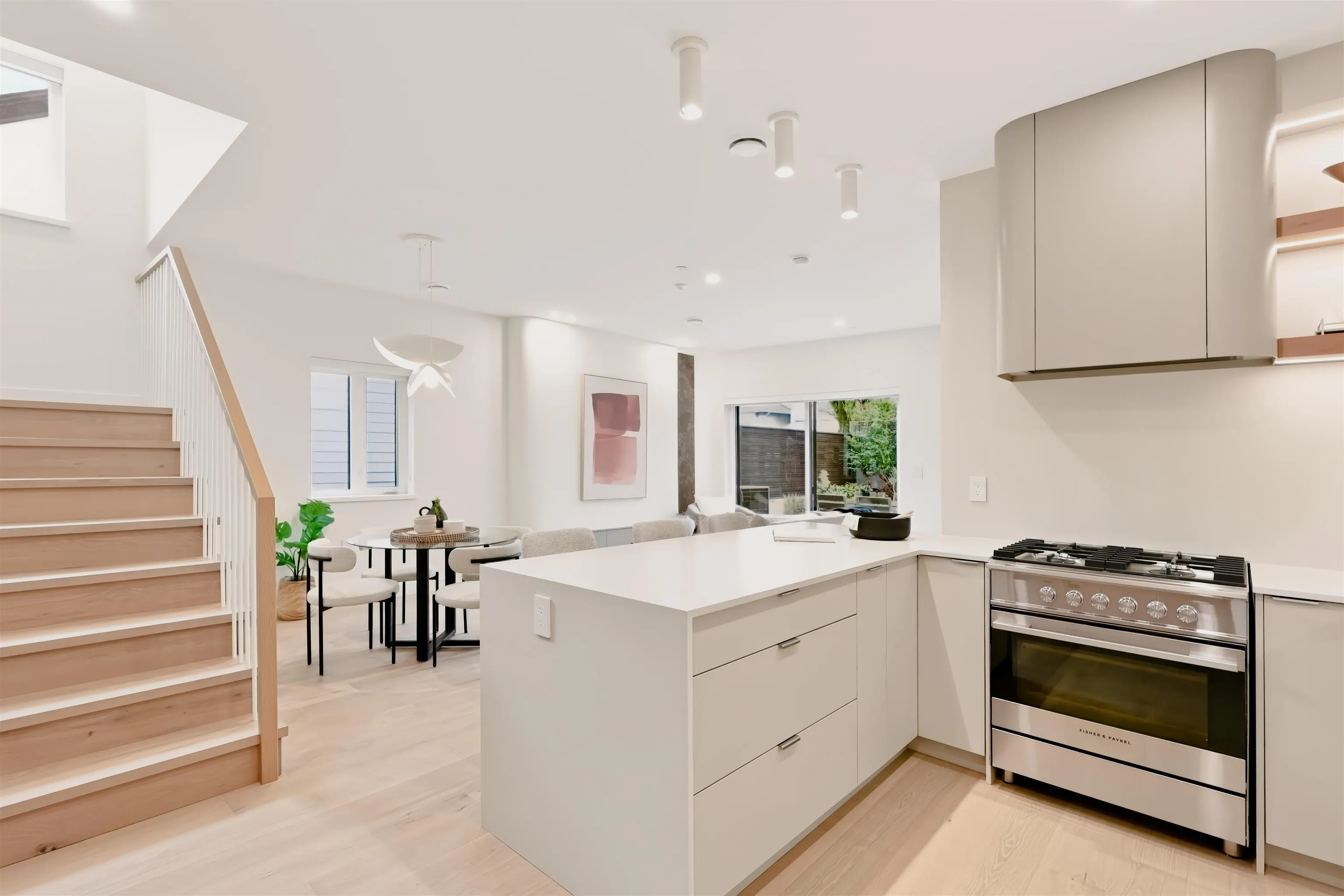 2211 William Street #1