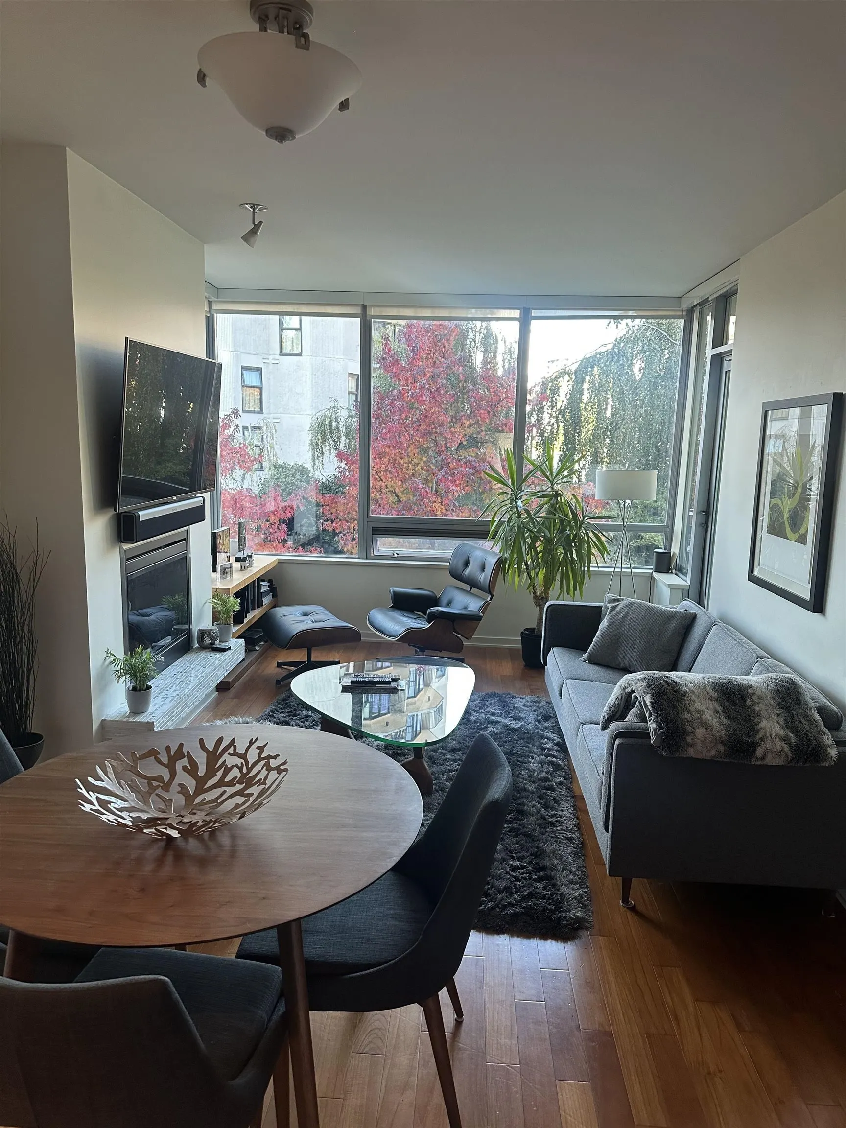 1005 Beach Avenue #405