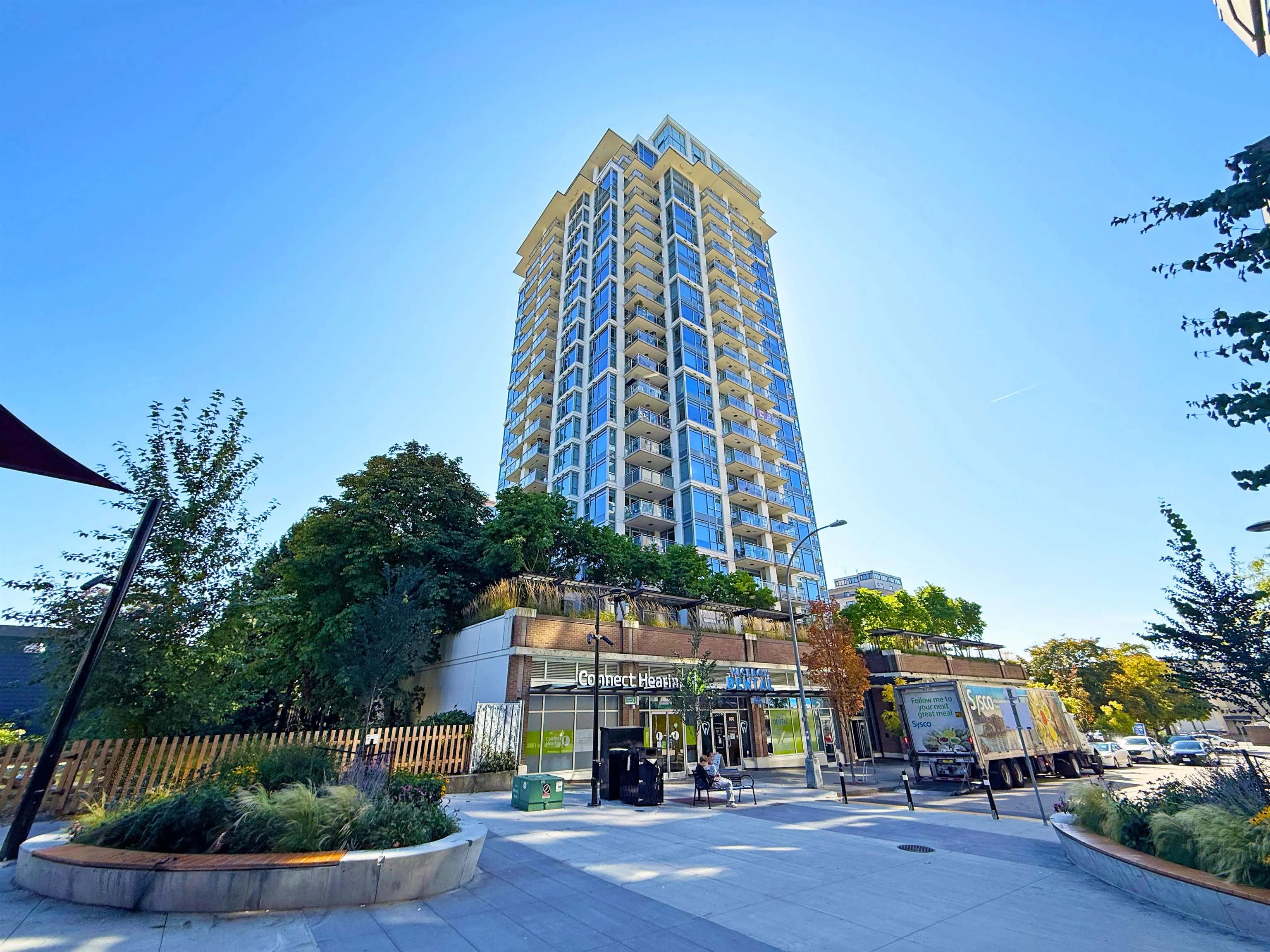 608 Belmont Street #205