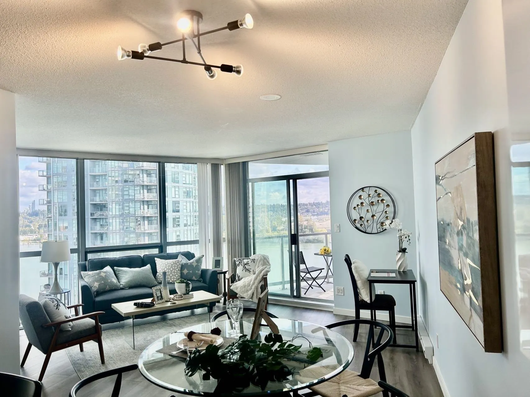 14 Begbie Street #1508