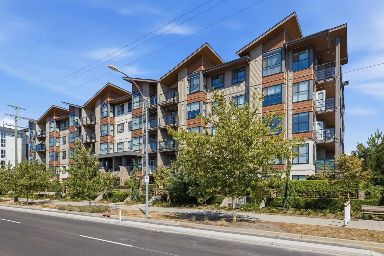 7809 209 Street #114