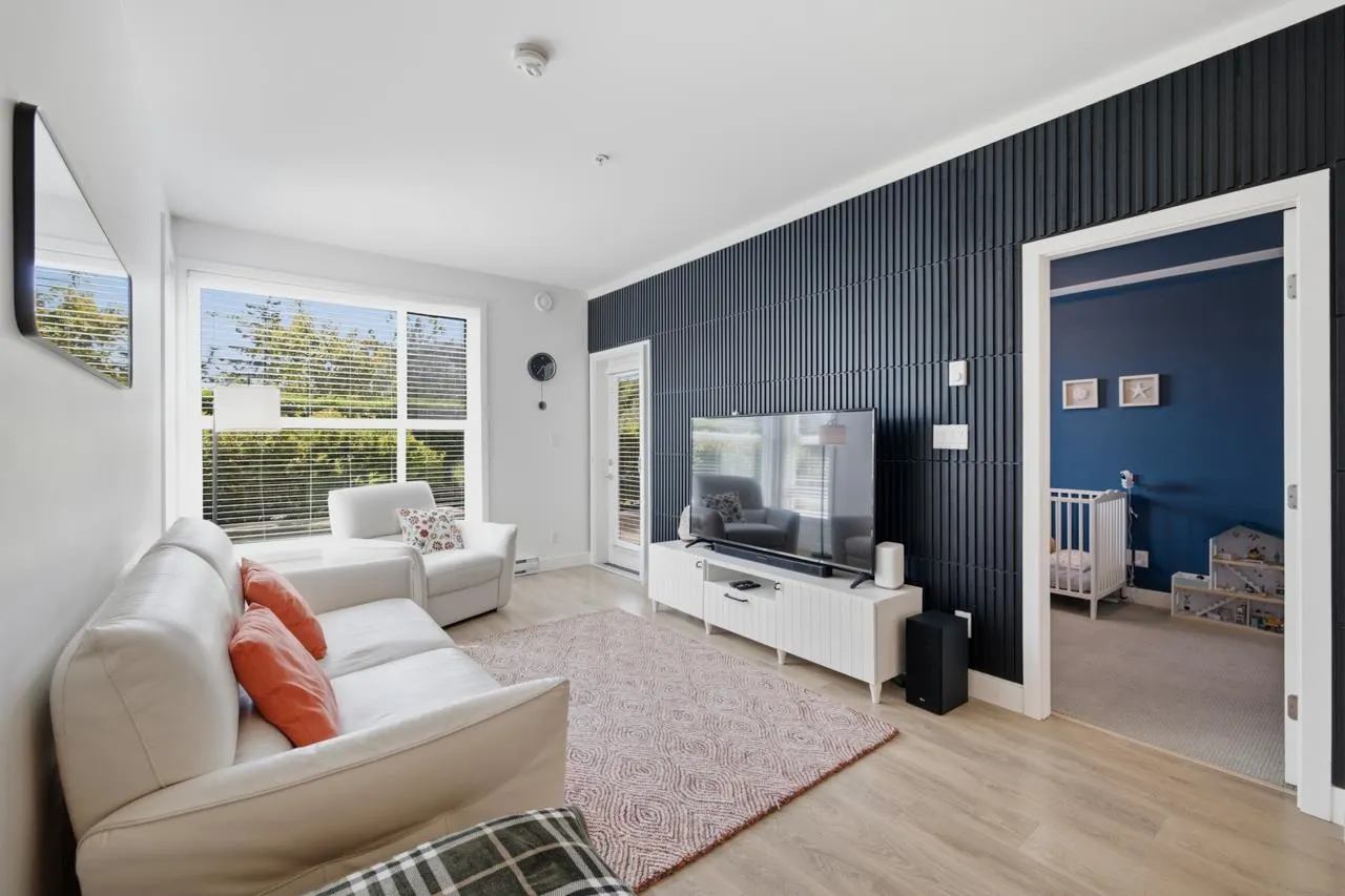 7809 209 Street #114