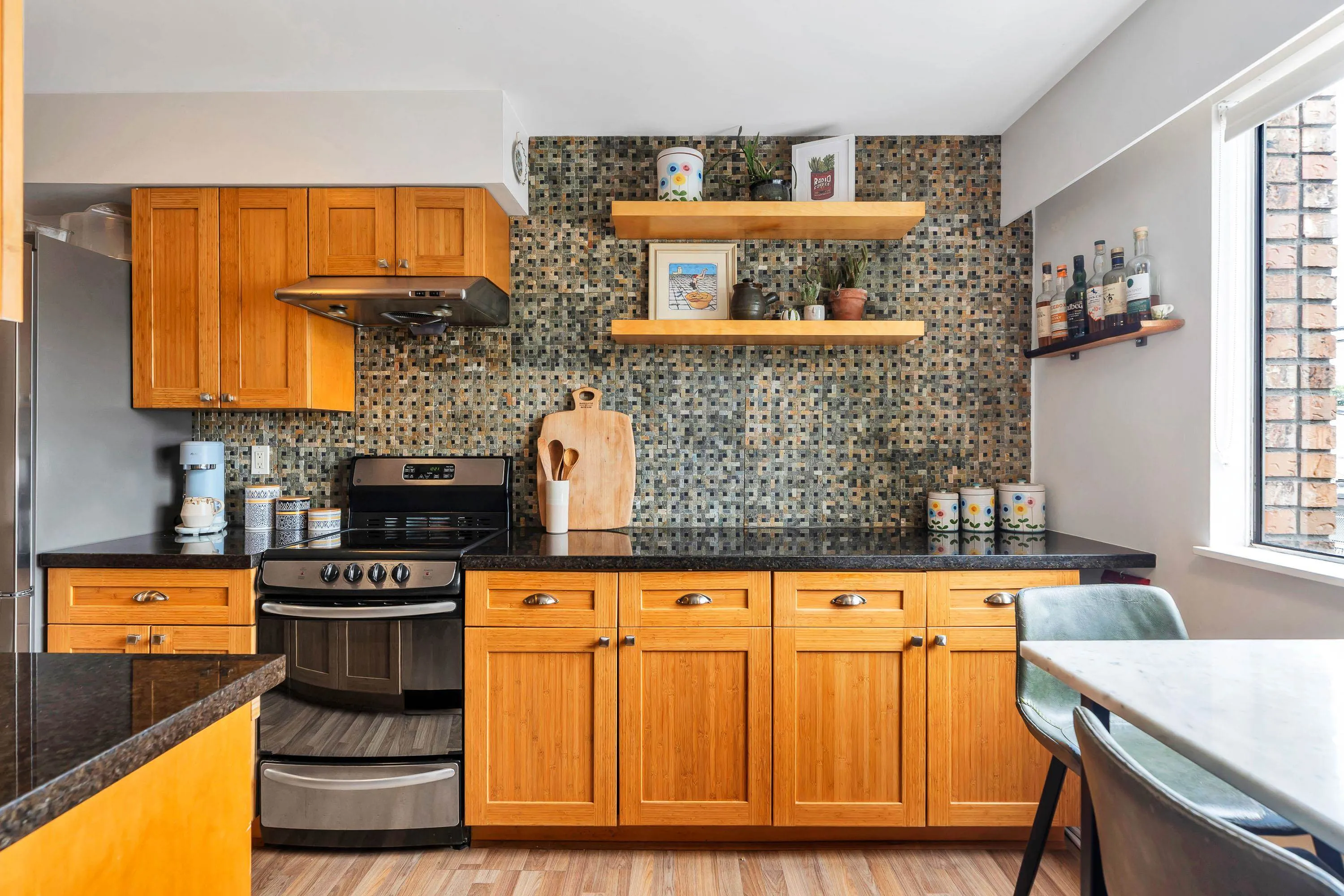 2080 Maple Street #207