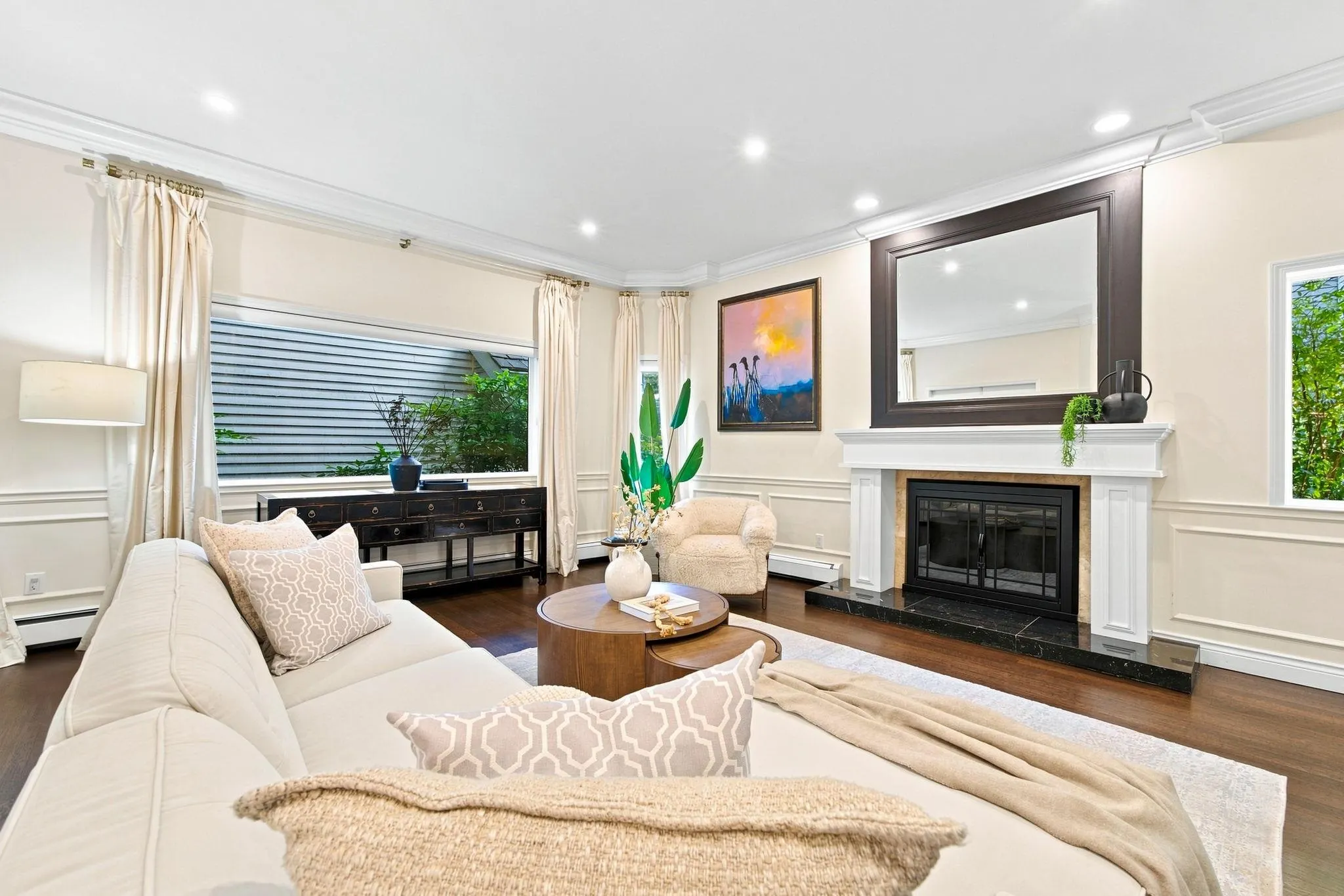 4245 Nautilus Close