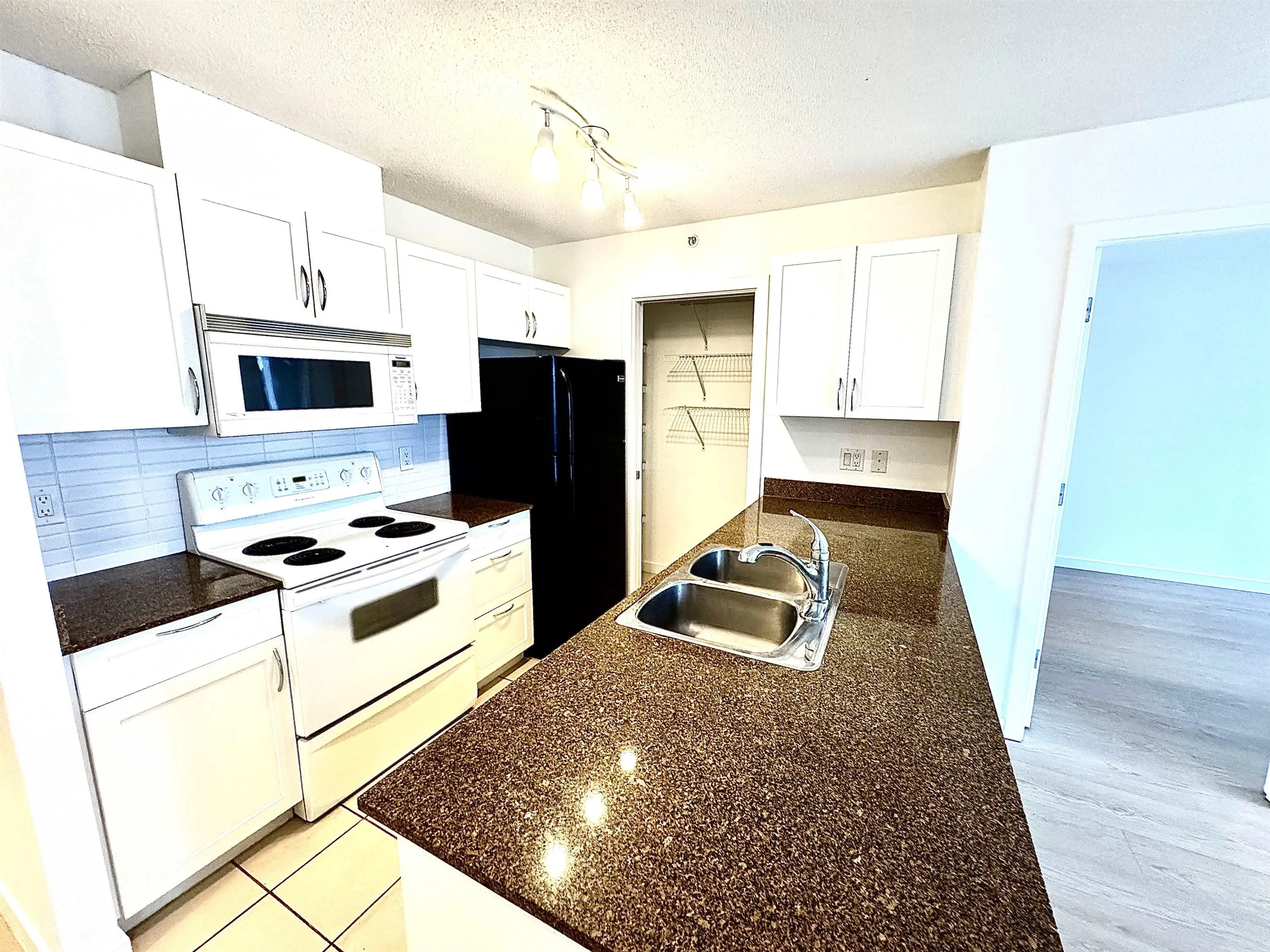 938 Smithe Street #1308