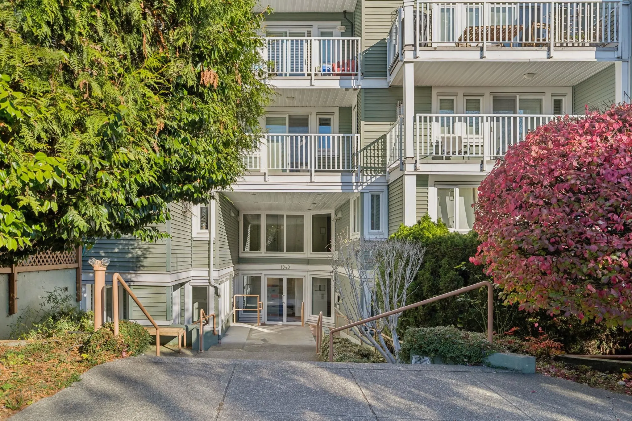 1949 W 8th Avenue #13