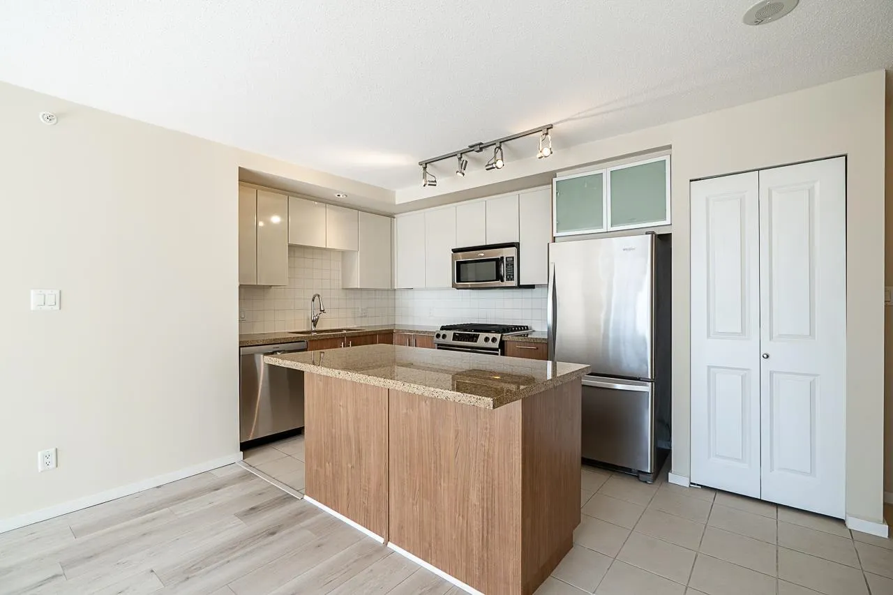 2289 Yukon Crescent #2708