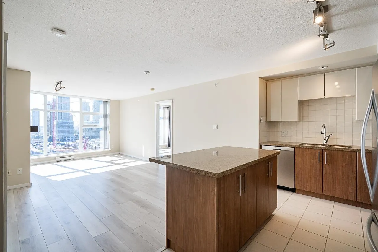 2289 Yukon Crescent #2708