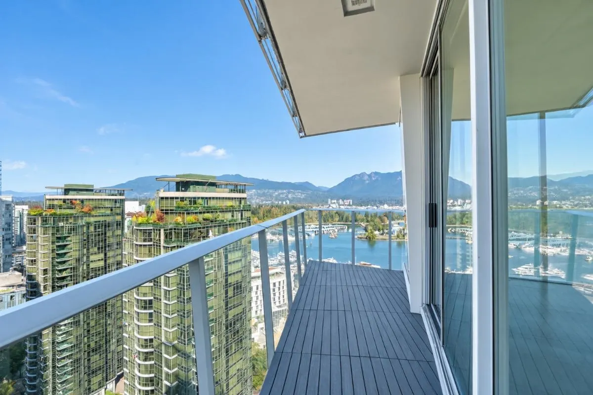 1277 Melville Street #2701