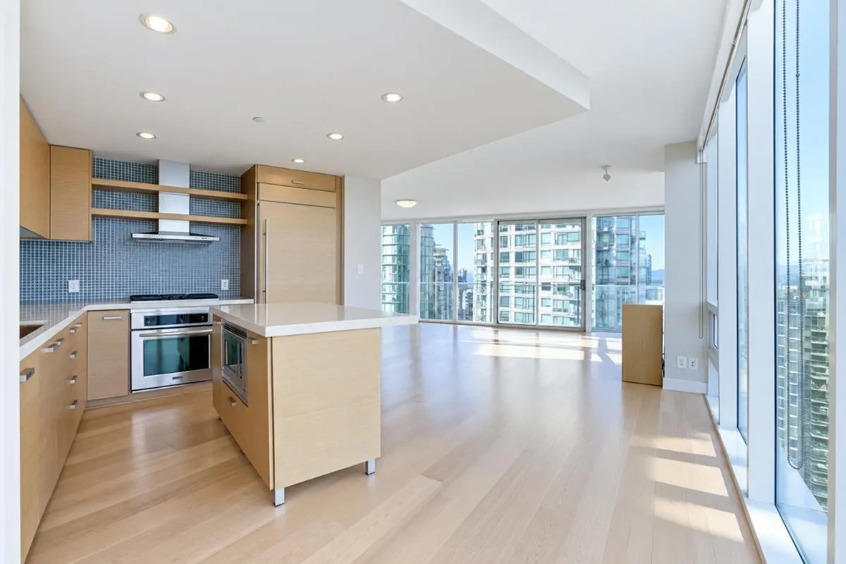 1277 Melville Street #2701