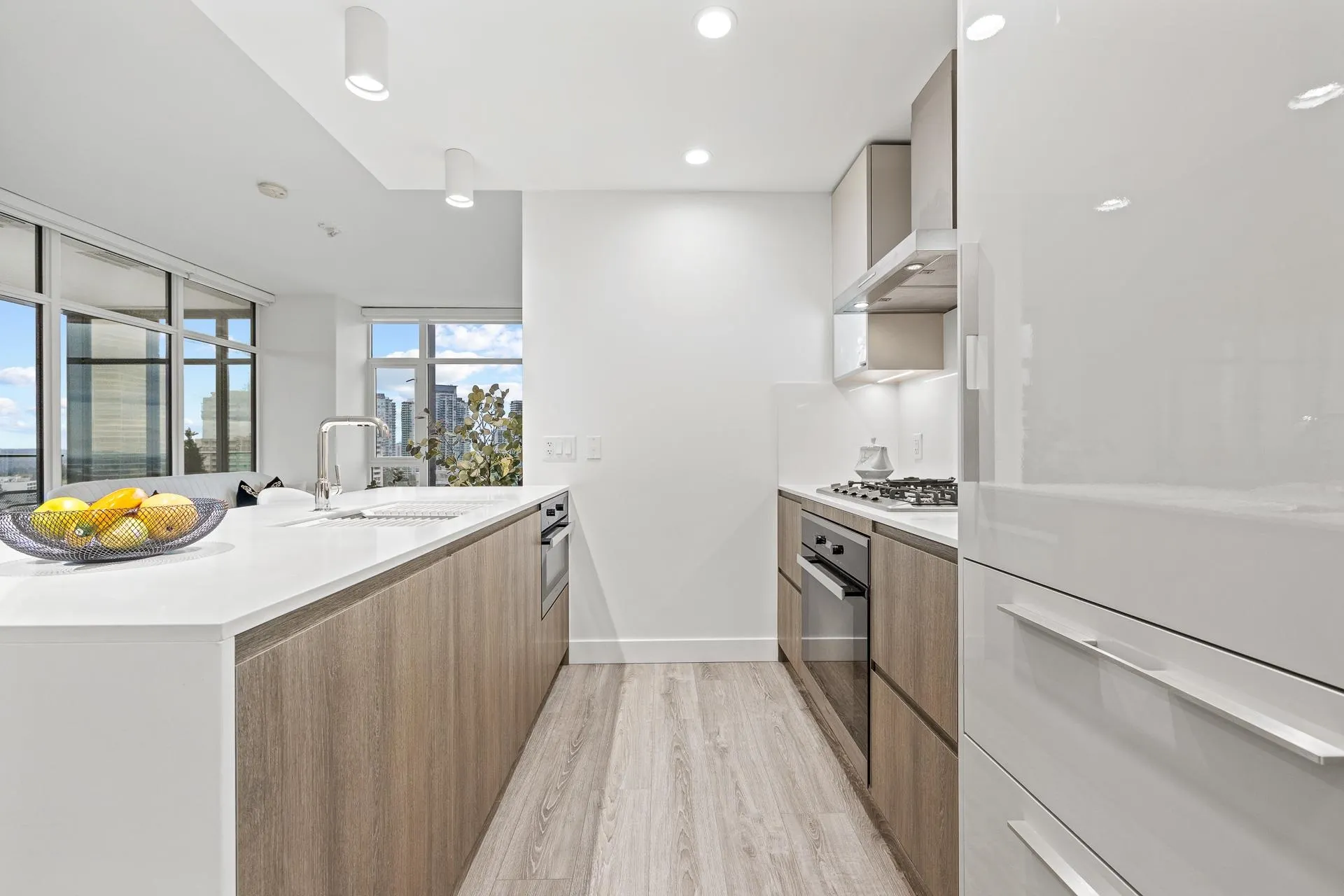 6511 Sussex Avenue #1607