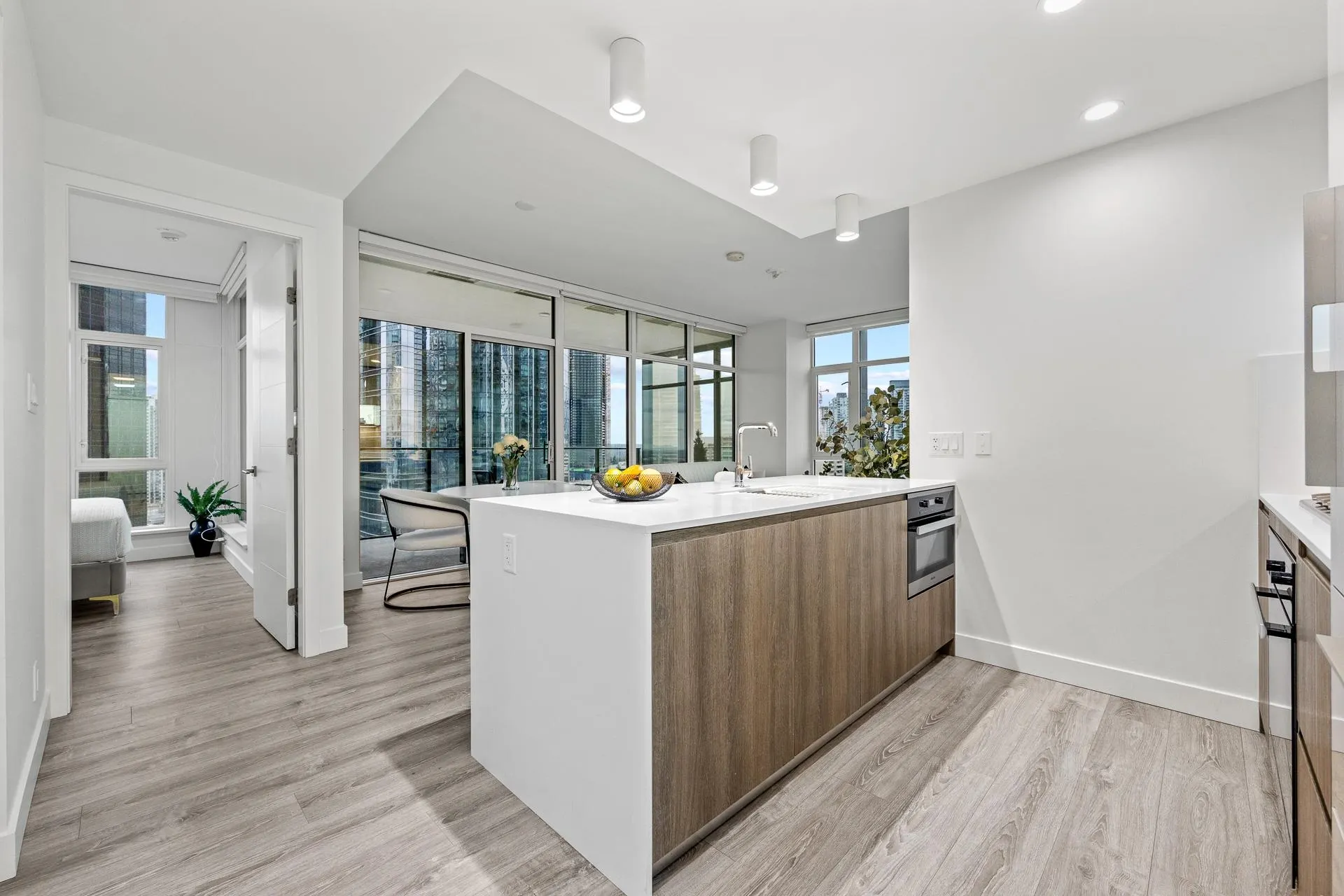 6511 Sussex Avenue #1607