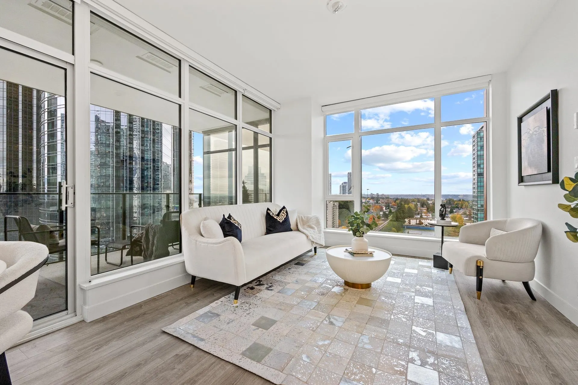 6511 Sussex Avenue #1607