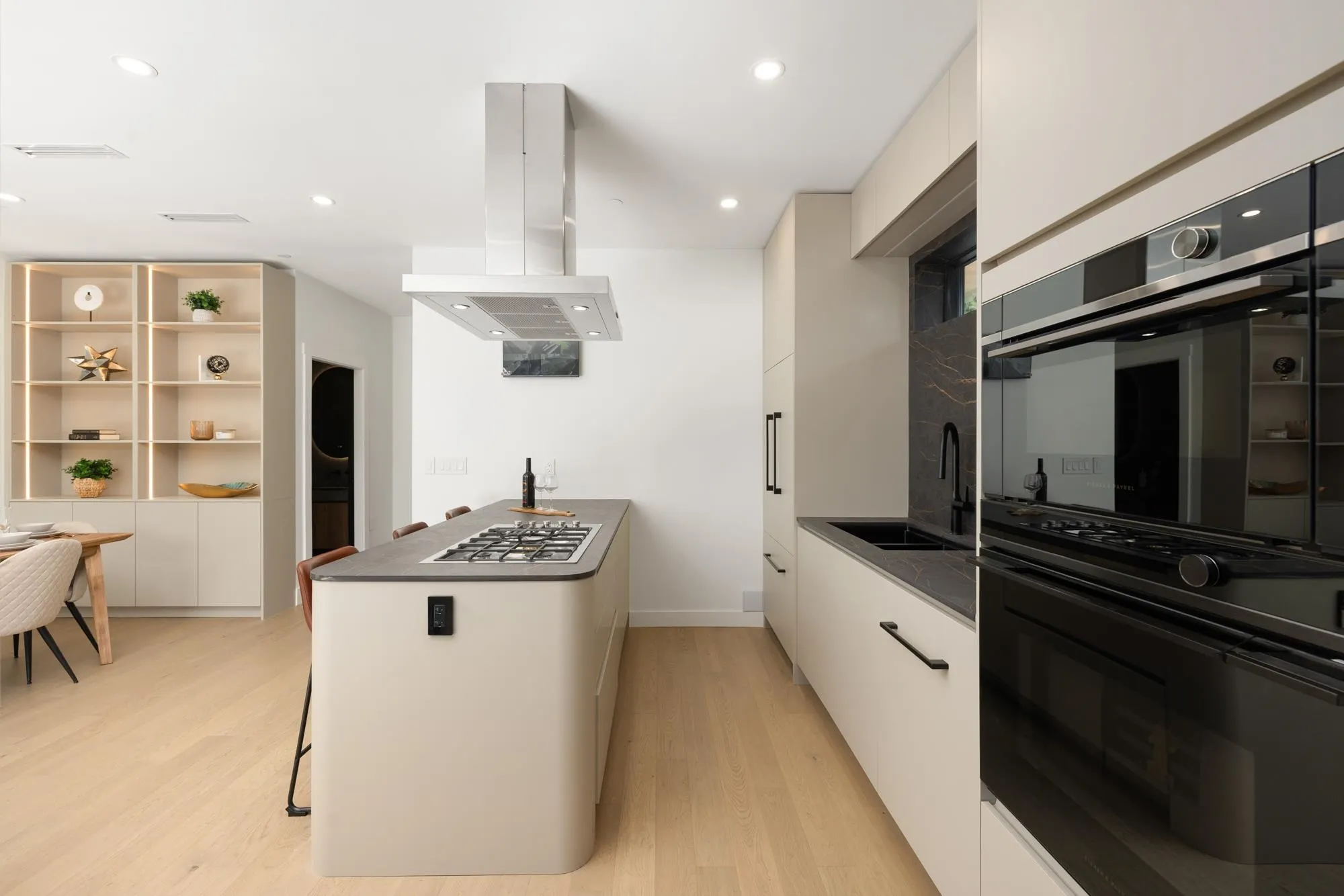 2145 Napier Street #1
