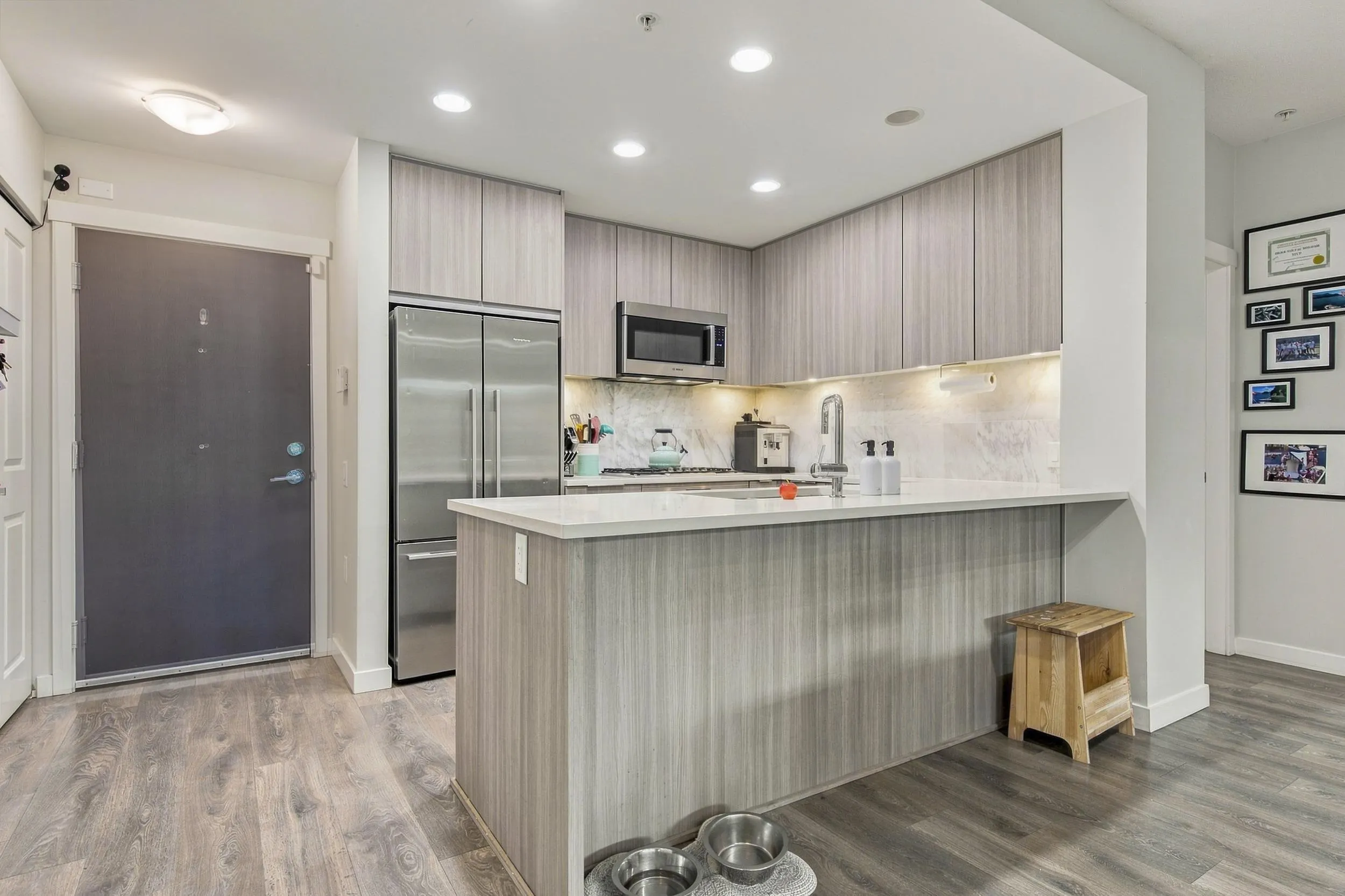 3289 Riverwalk Avenue #101
