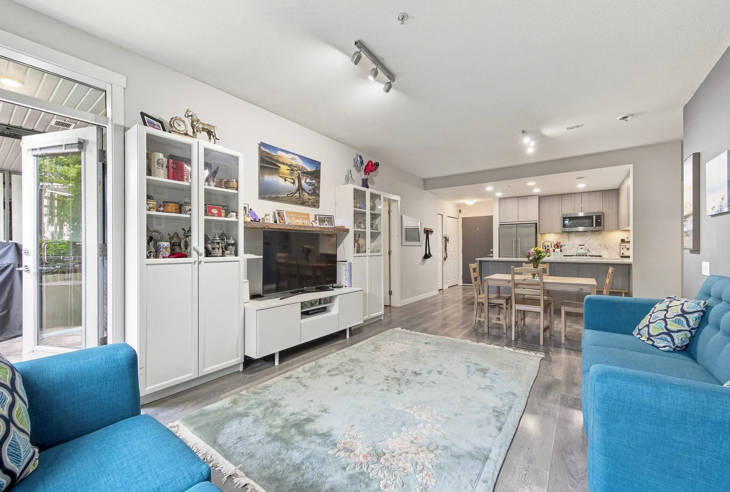 3289 Riverwalk Avenue #101
