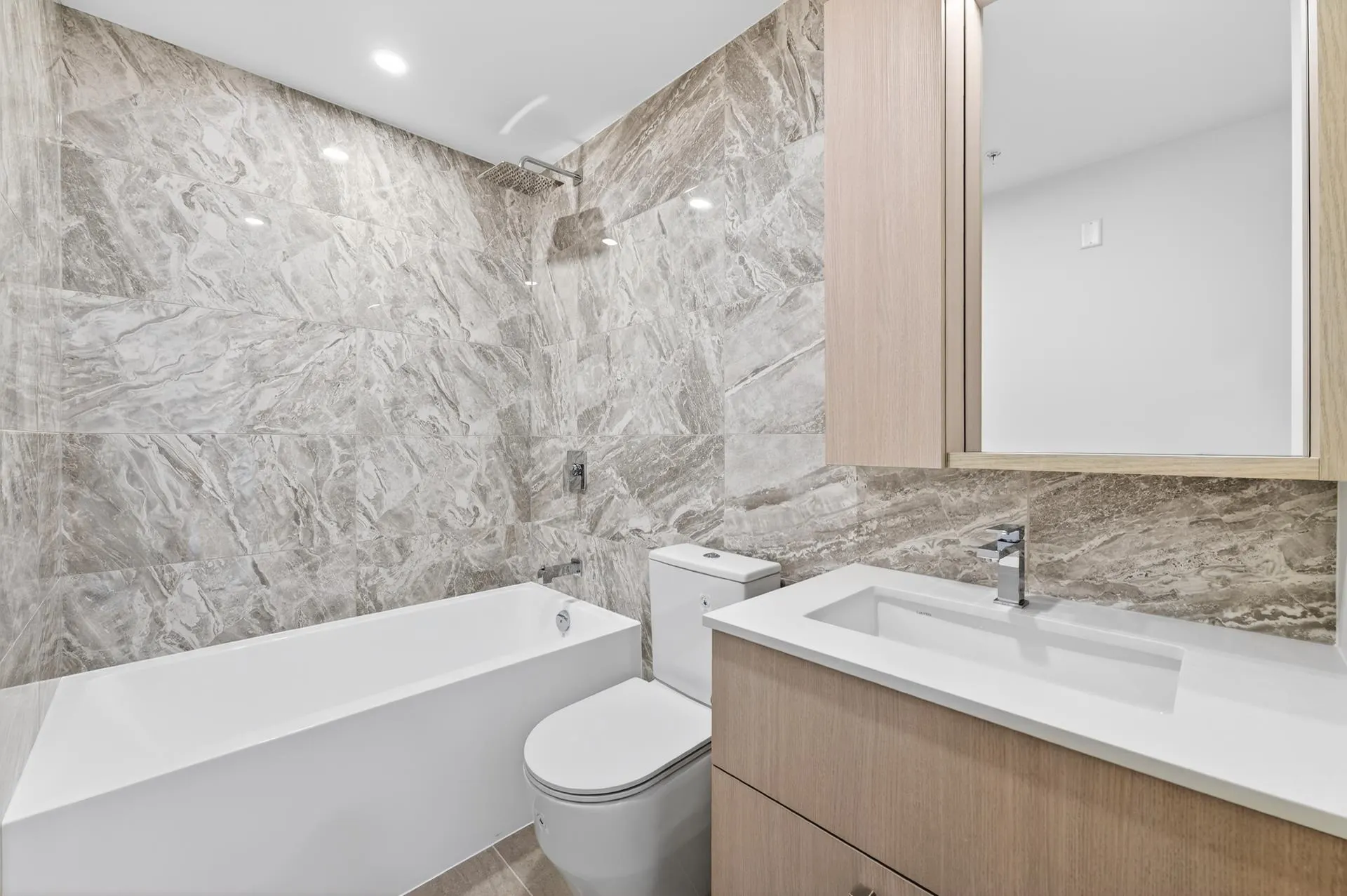 6468 Willingdon Avenue #204