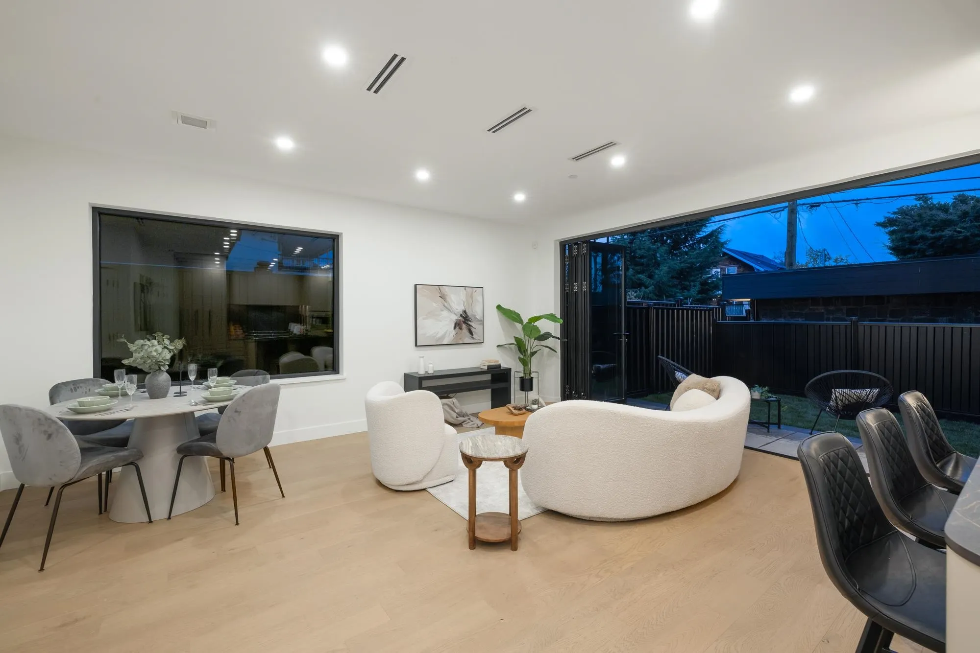 2145 Napier Street #2