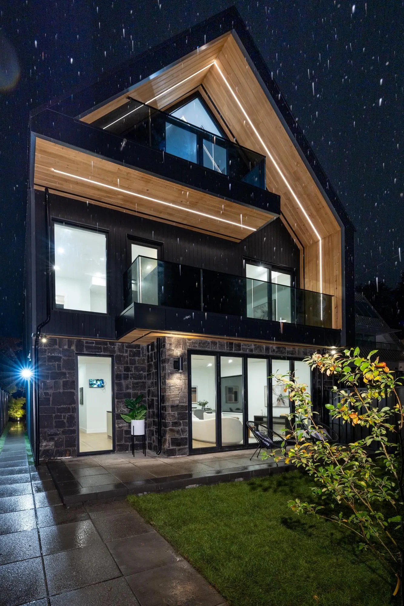 2145 Napier Street #2